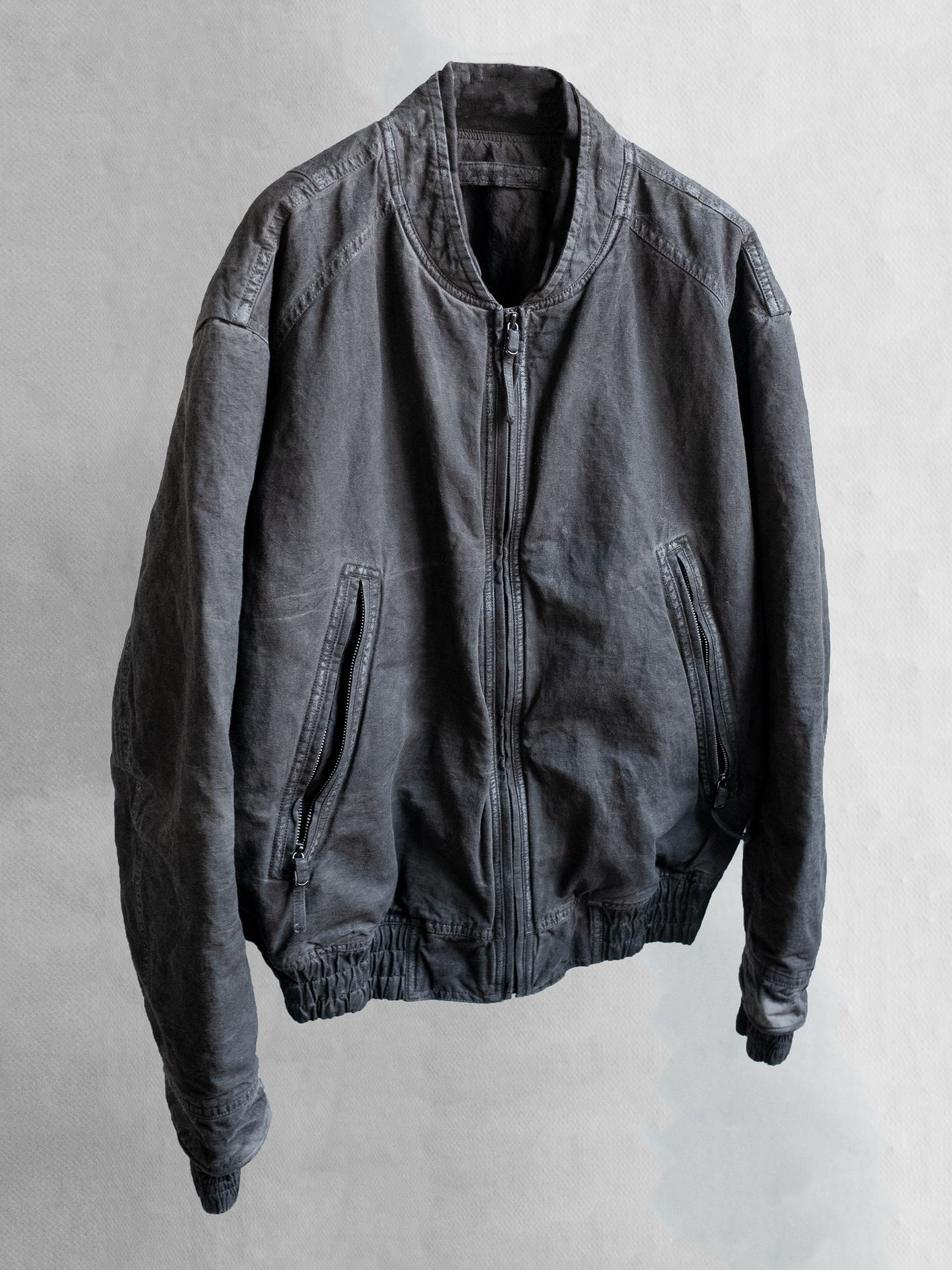 blackmerle_fw24_doublesleevebomber_slabgrey