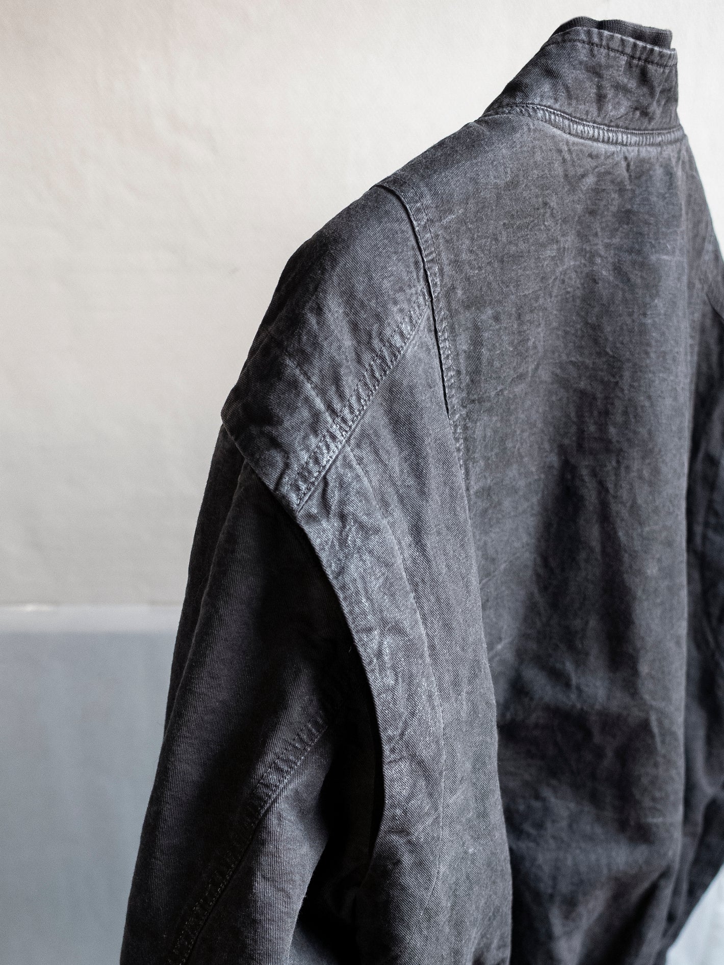 blackmerle_fw24_doublesleevebomber_slabgrey