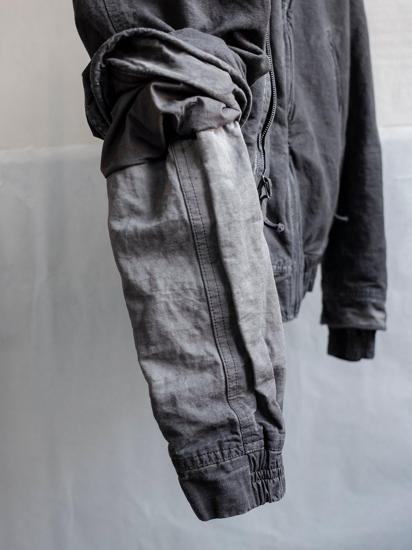 blackmerle_fw24_doublesleevebomber_slabgrey