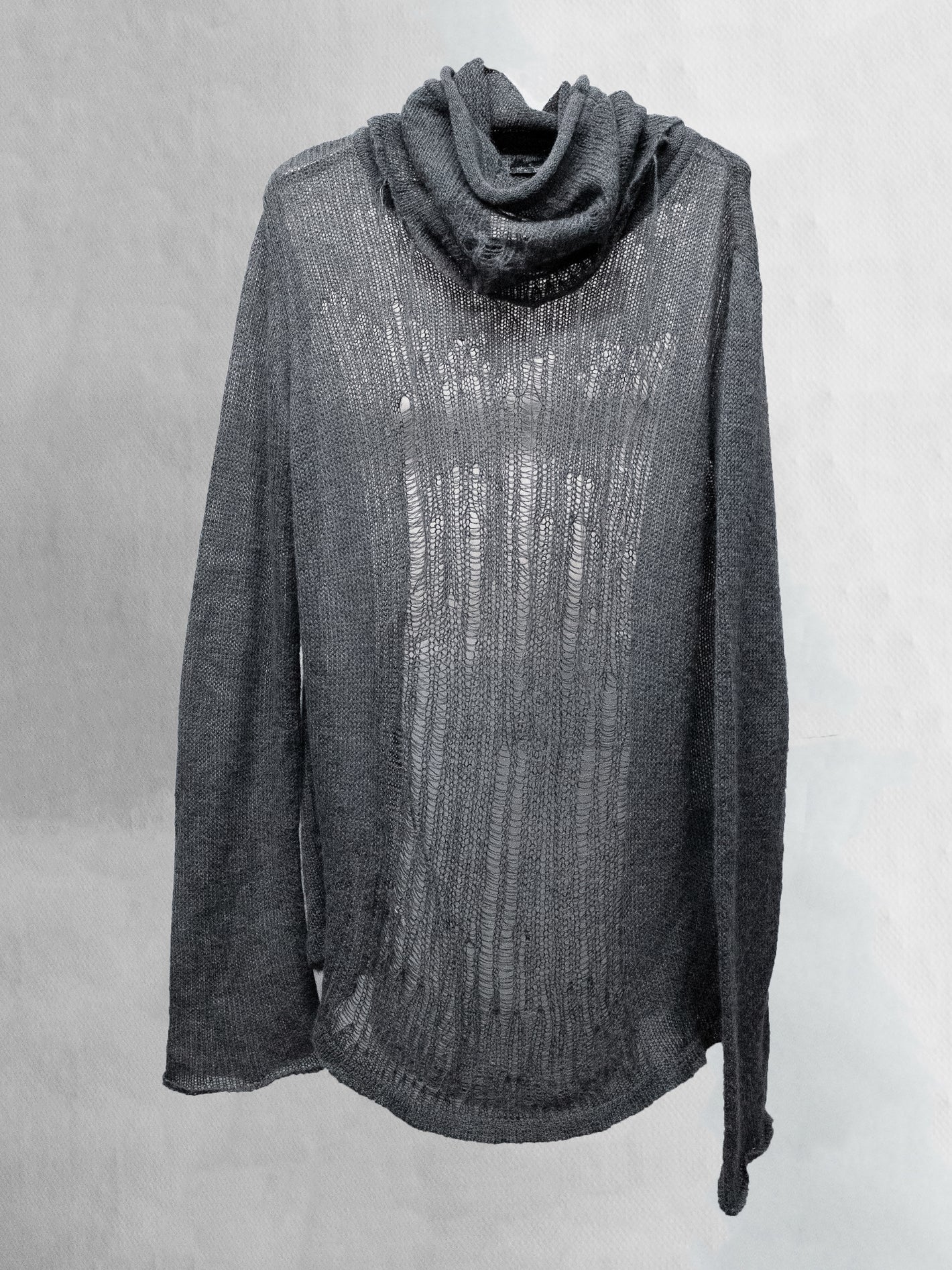 blackmerle_fw24_mohairknit_grey