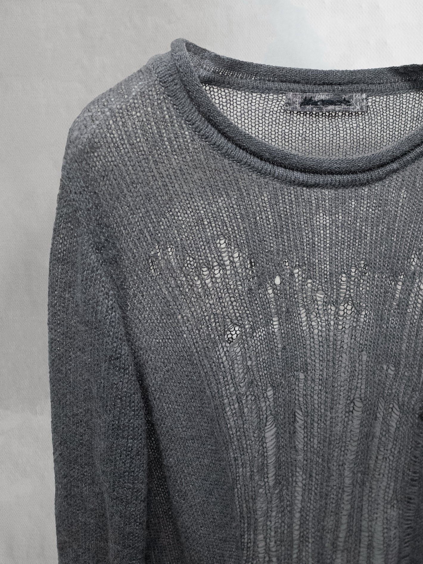 blackmerle_fw24_mohairknit_grey