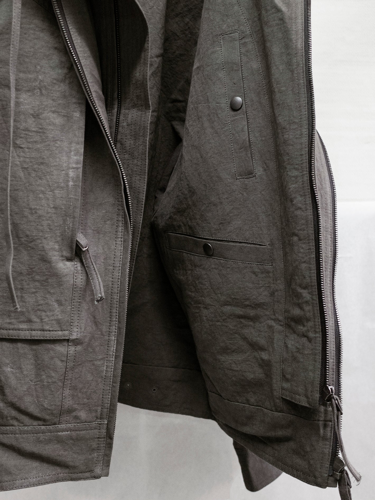 blackmerle_fw24_doublefronthoodparka_slabkhaki