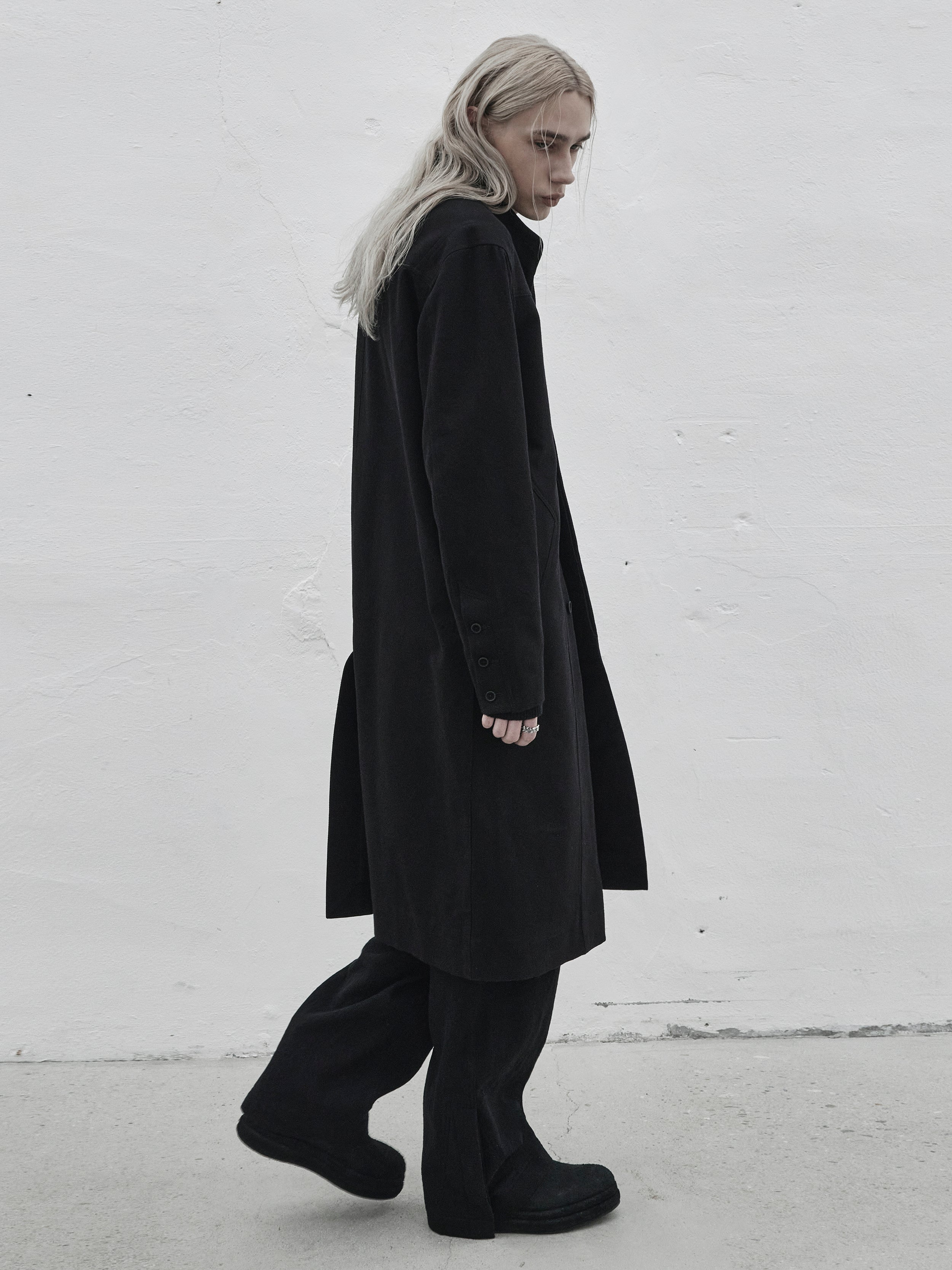 collarless coat / slub black