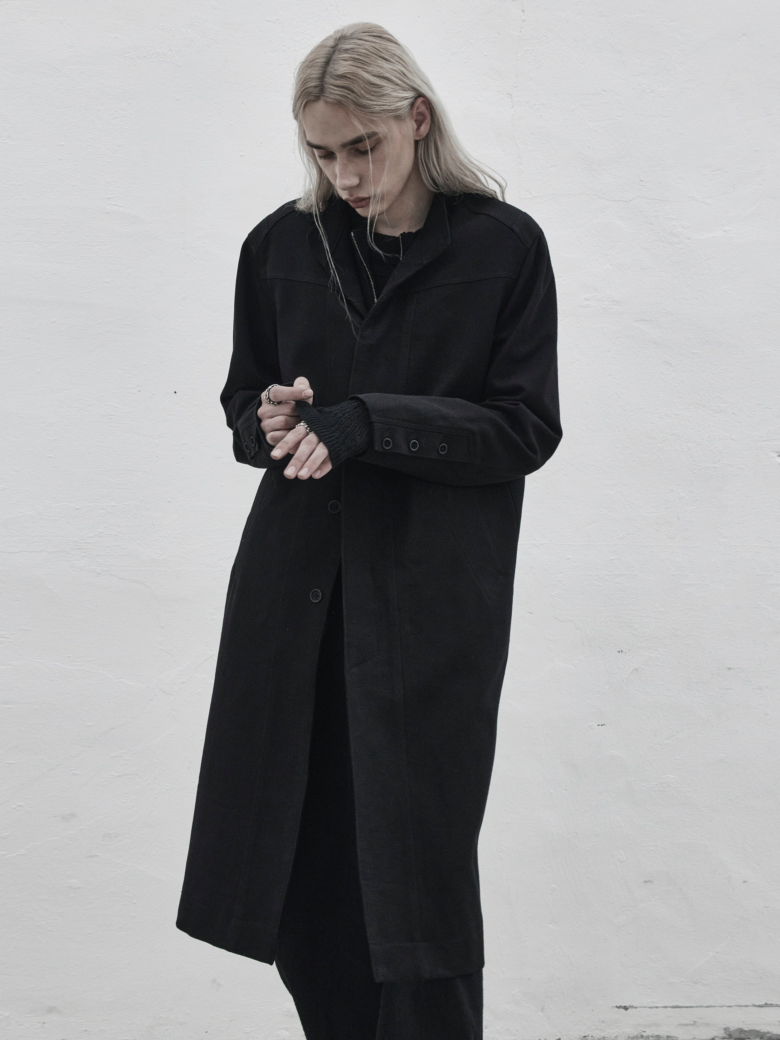 collarless coat / slub black