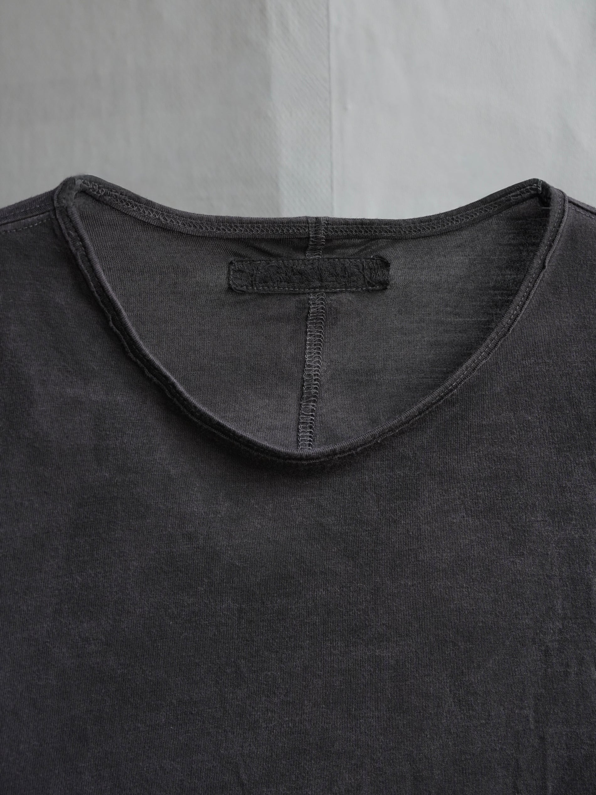 bamboo longsleeve / gallnut ink