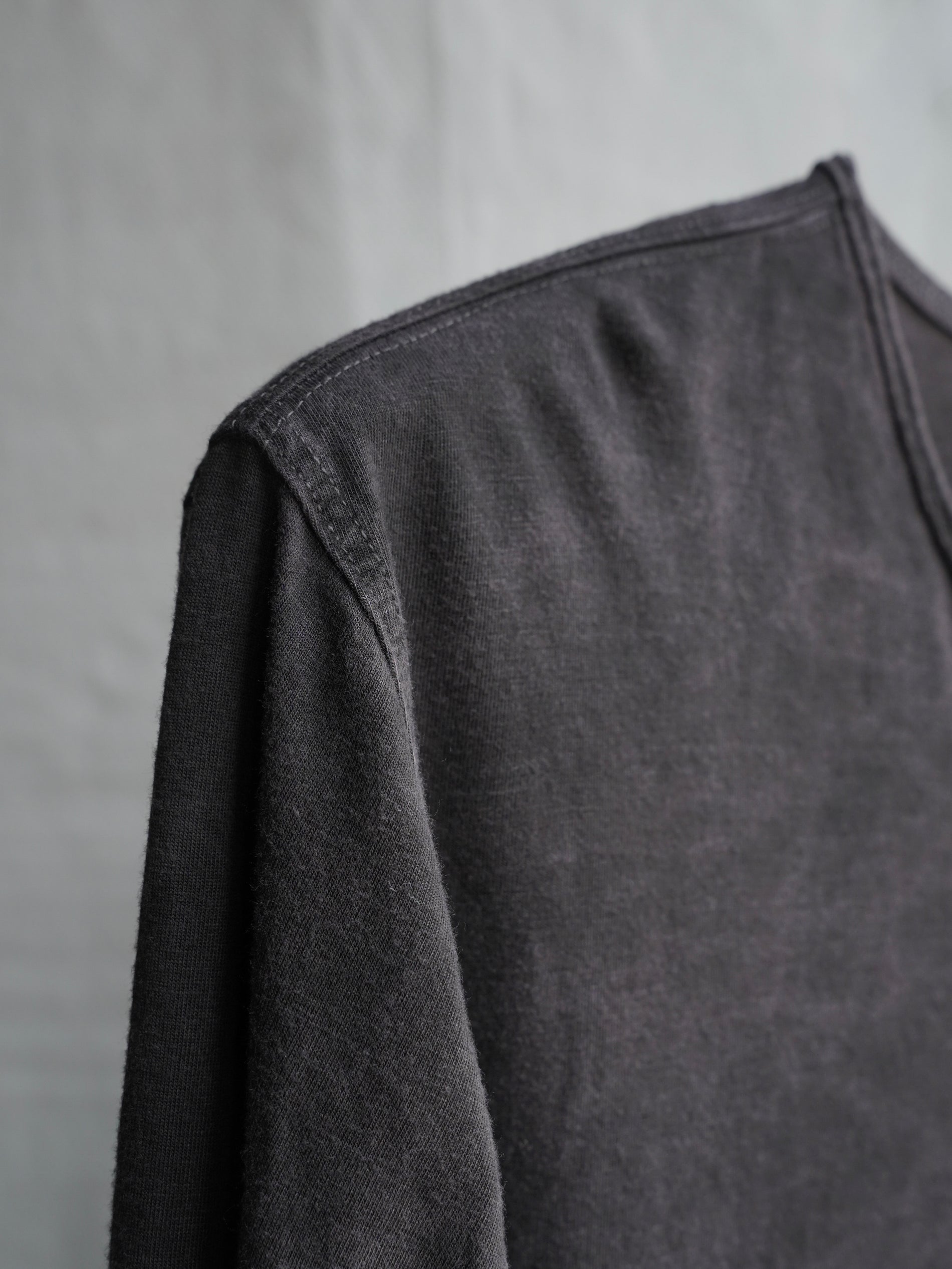 bamboo longsleeve / gallnut ink