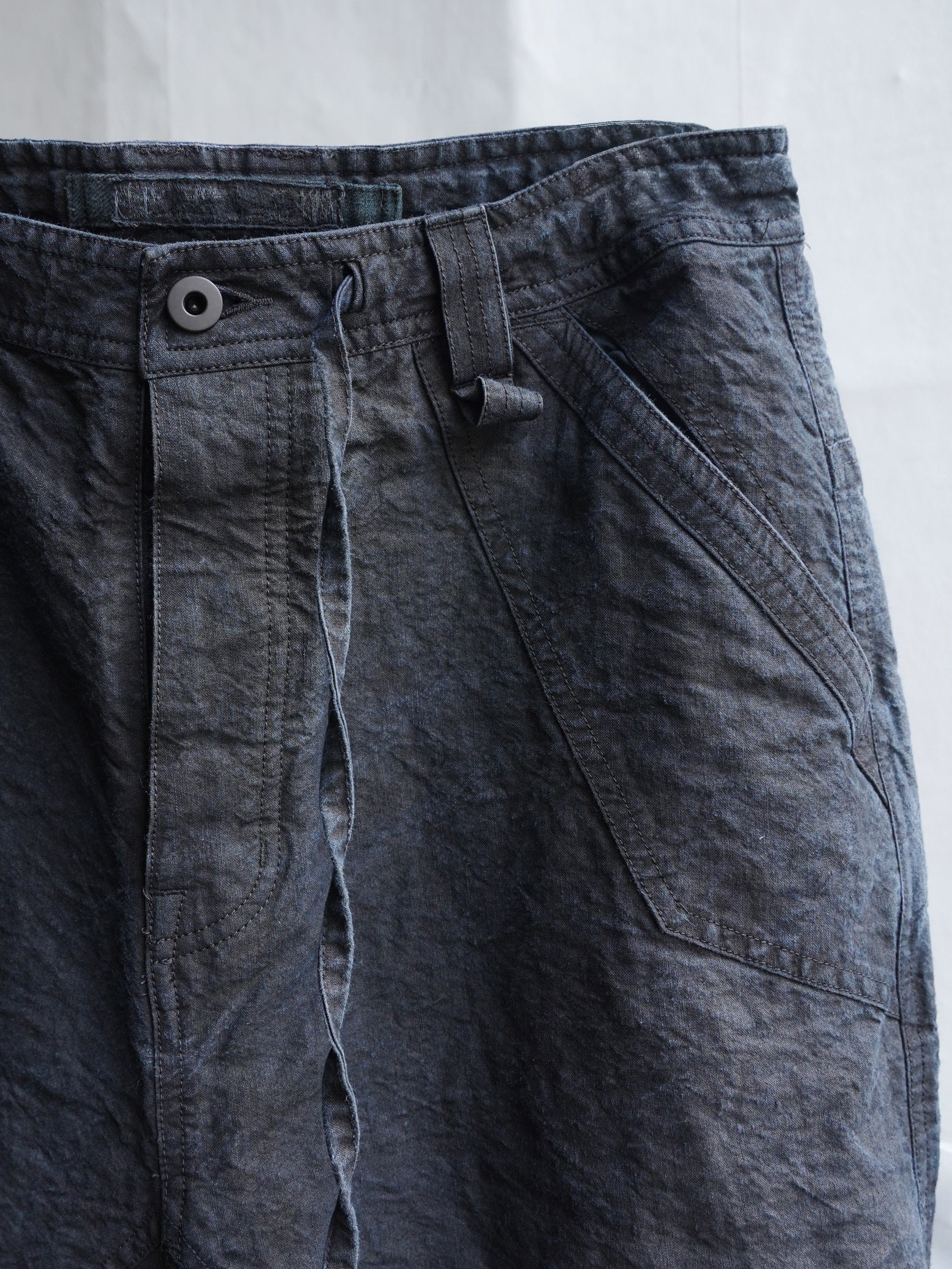 split shorts (binchō-tan) / indigo ink