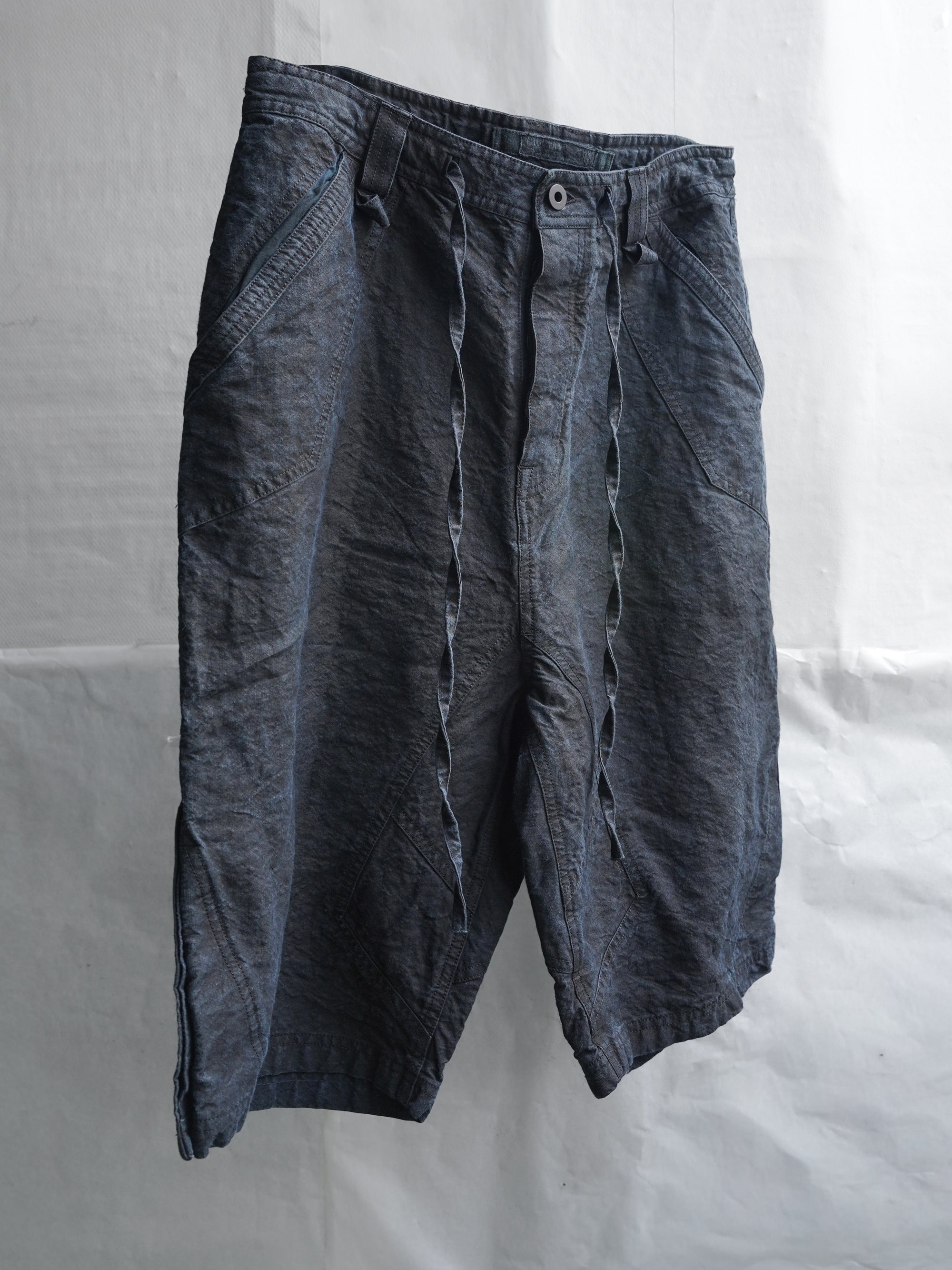split shorts (binchō-tan) / indigo ink