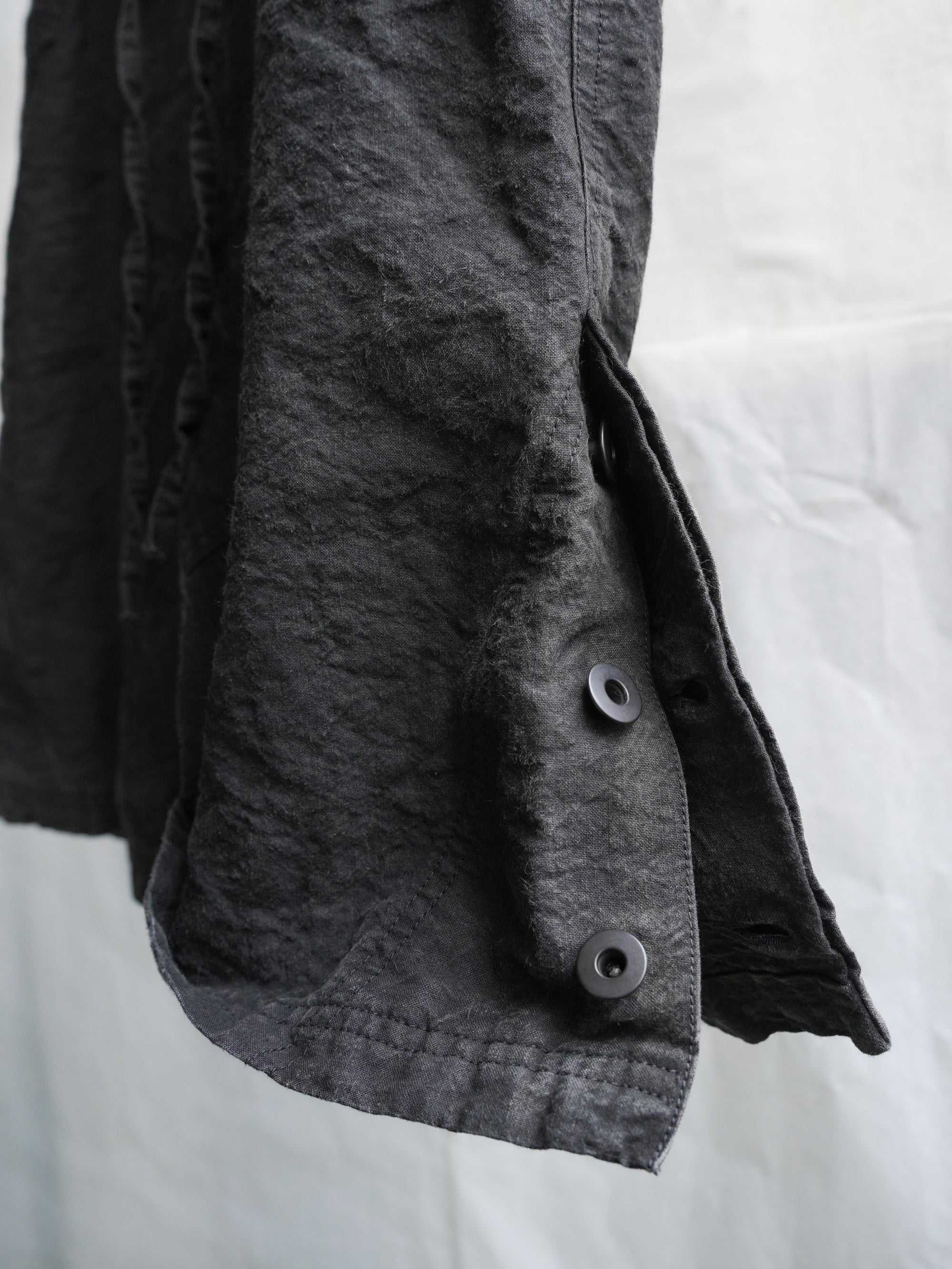 split shorts (binchō-tan) / onion ink