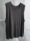 bamboo tank / shadow