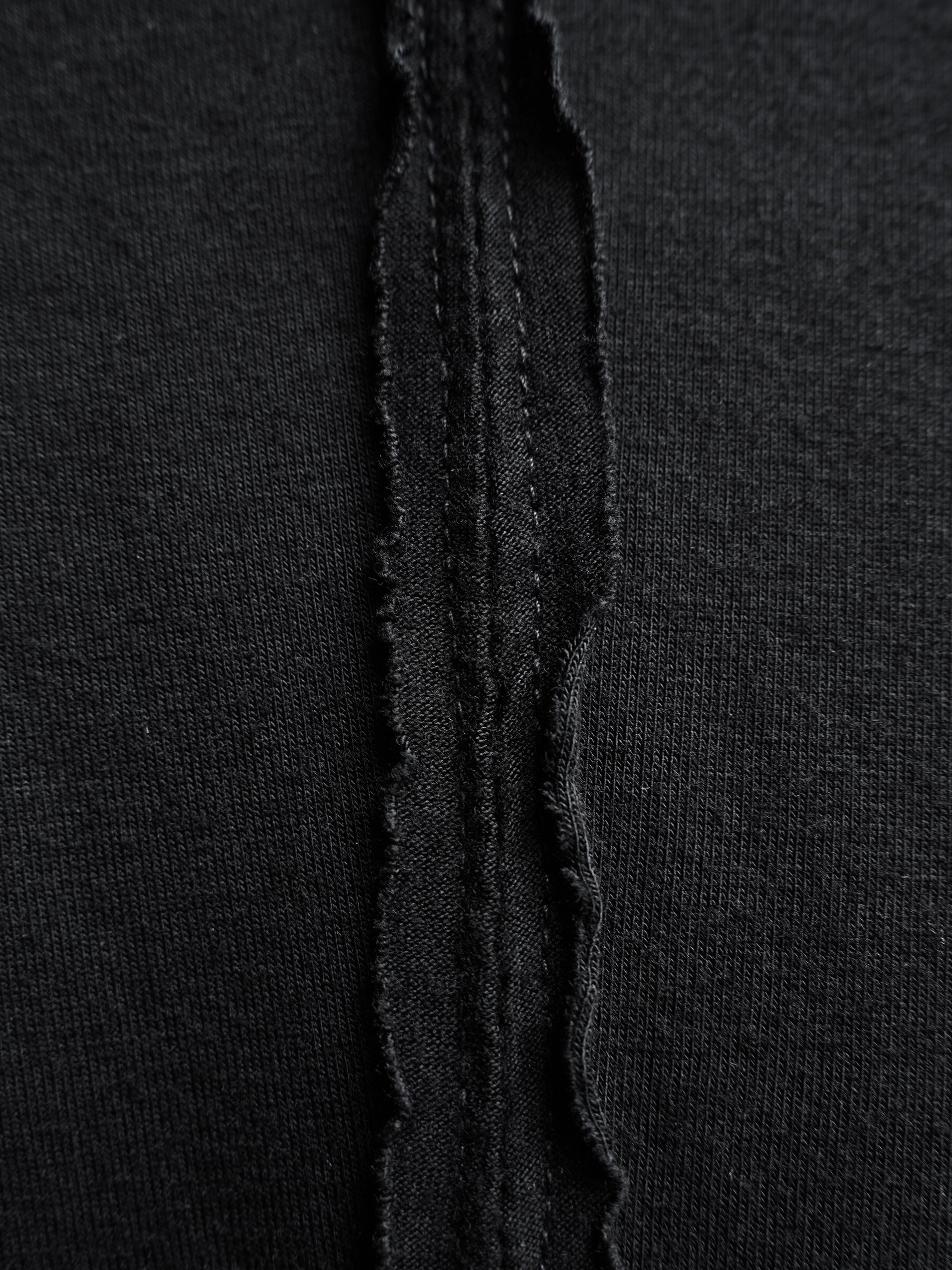 bamboo tee / black