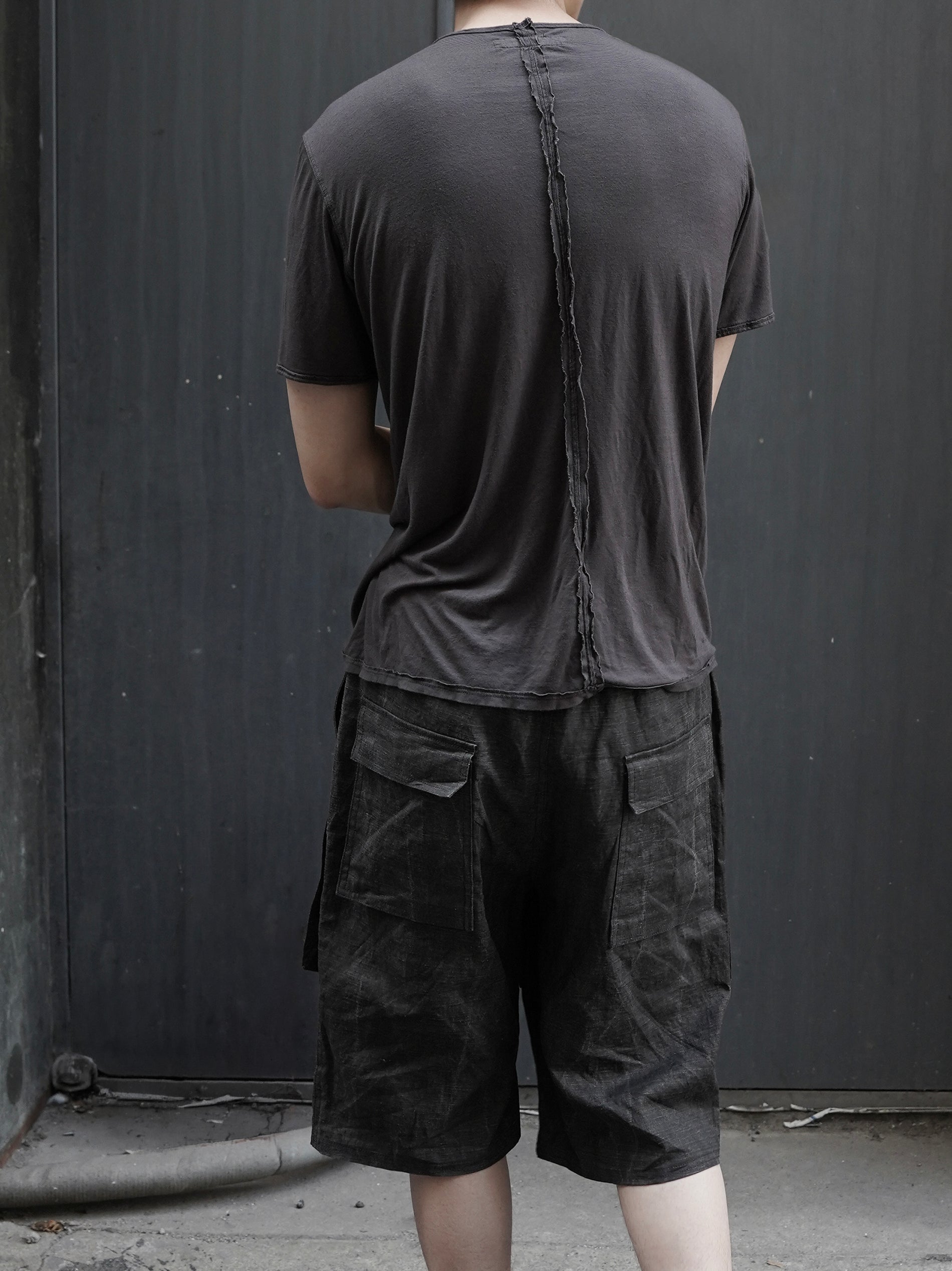 bamboo tee / shadow
