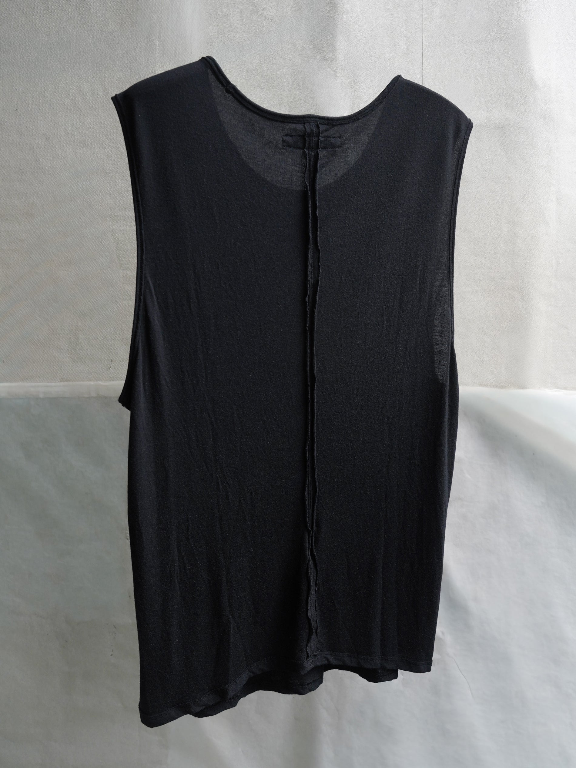 modal silk tank / black