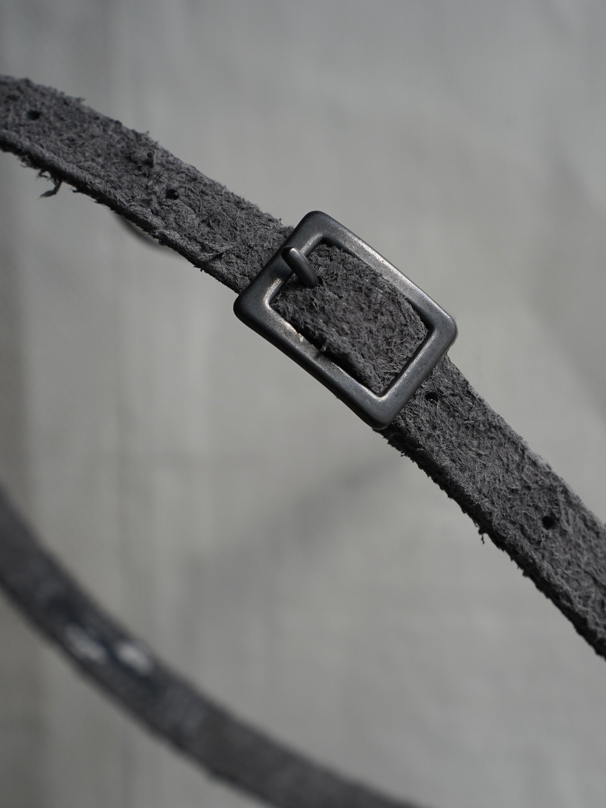 flesh-out belt / grey