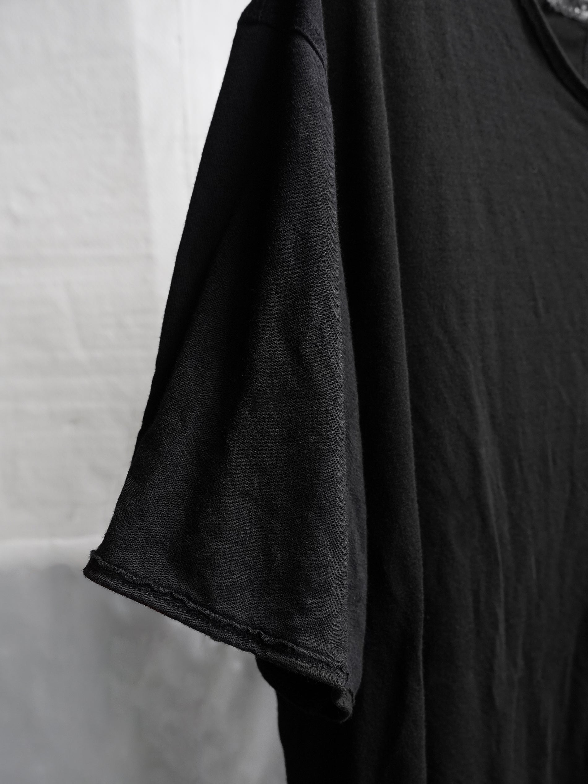 bamboo tee / black