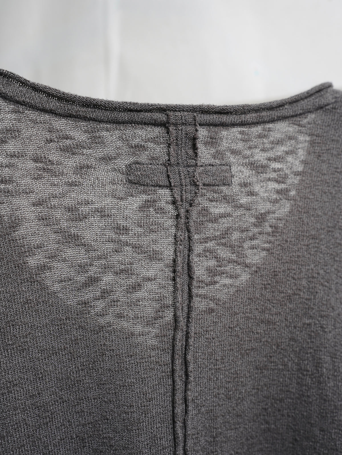henley longsleeve / shadow (cobweb)