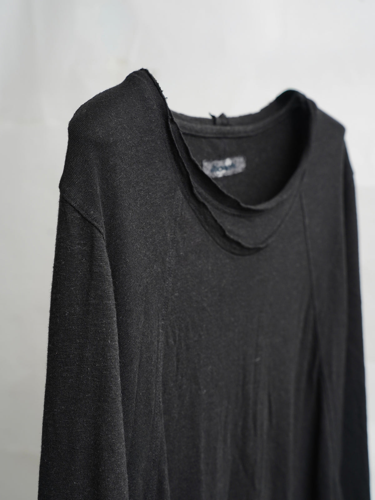 double neck longsleeve / black