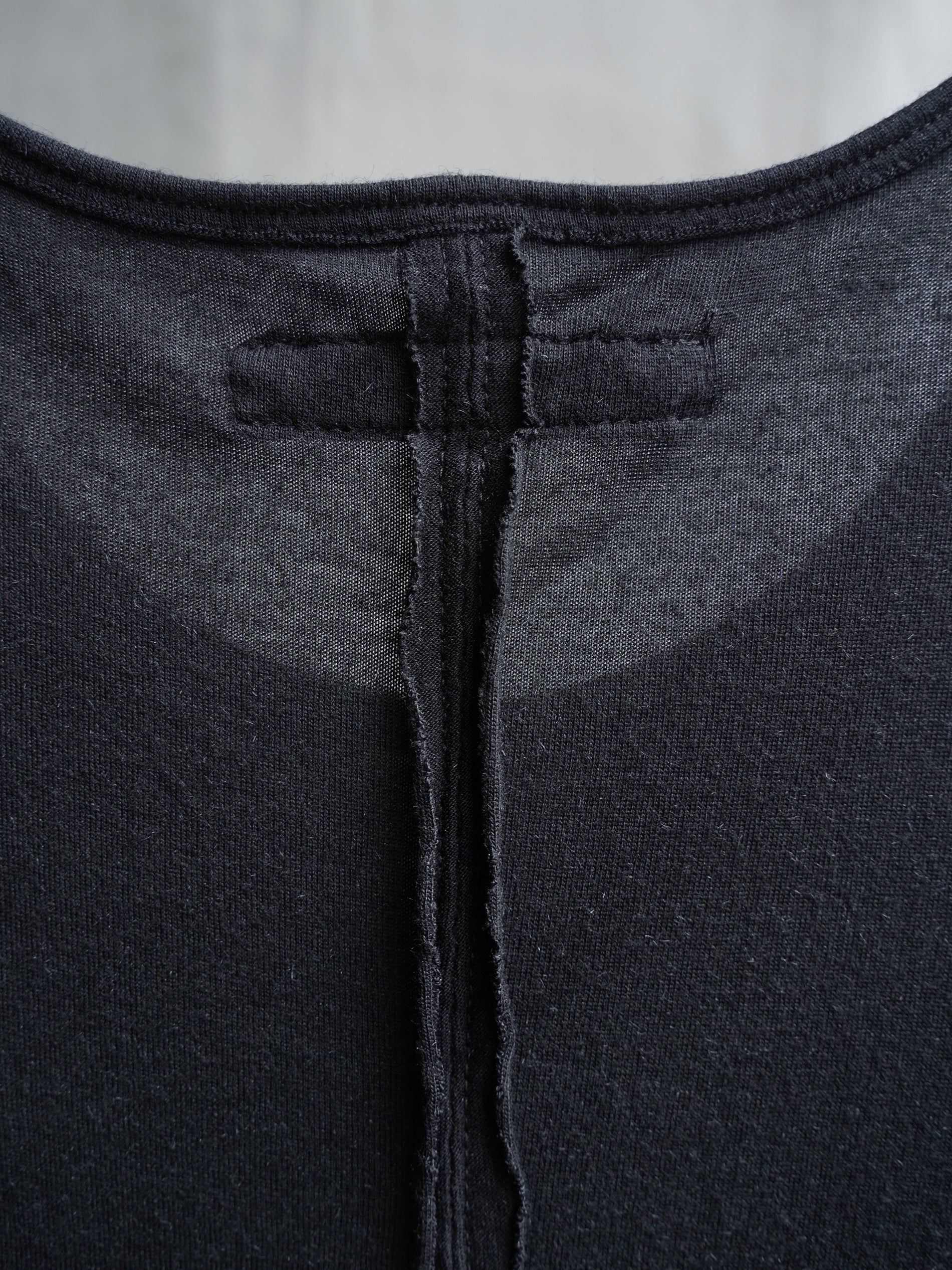 modal silk tank / black