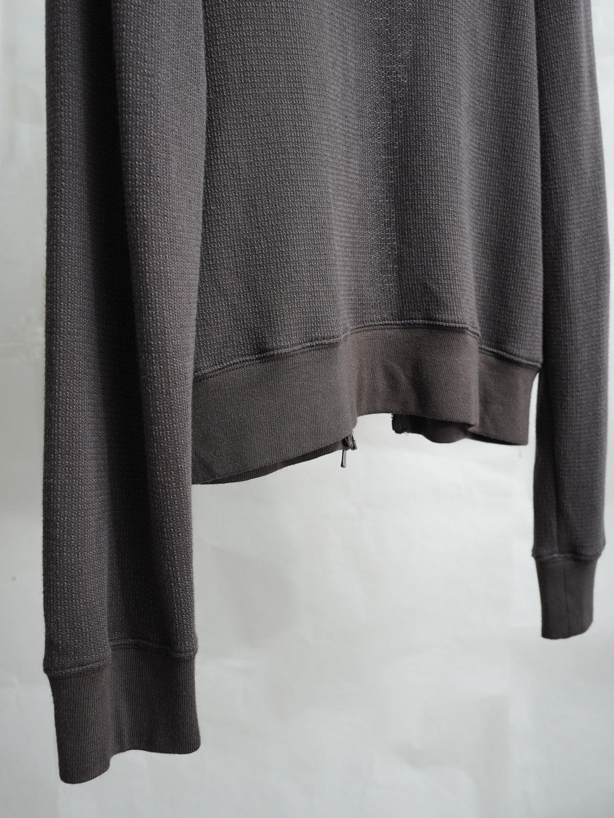 zip hoodie / mud shadow