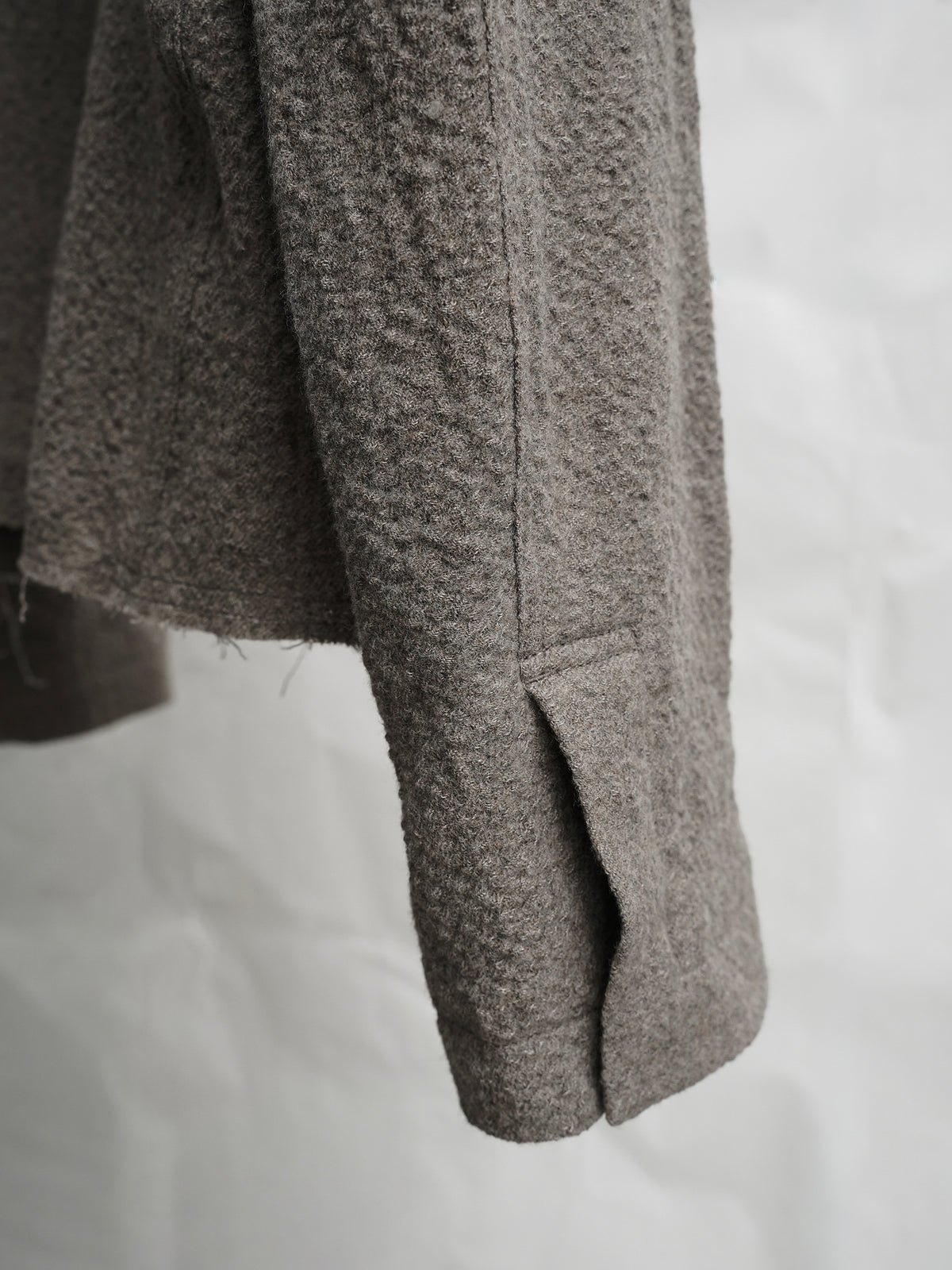 hooded jacket / taupe (wool)