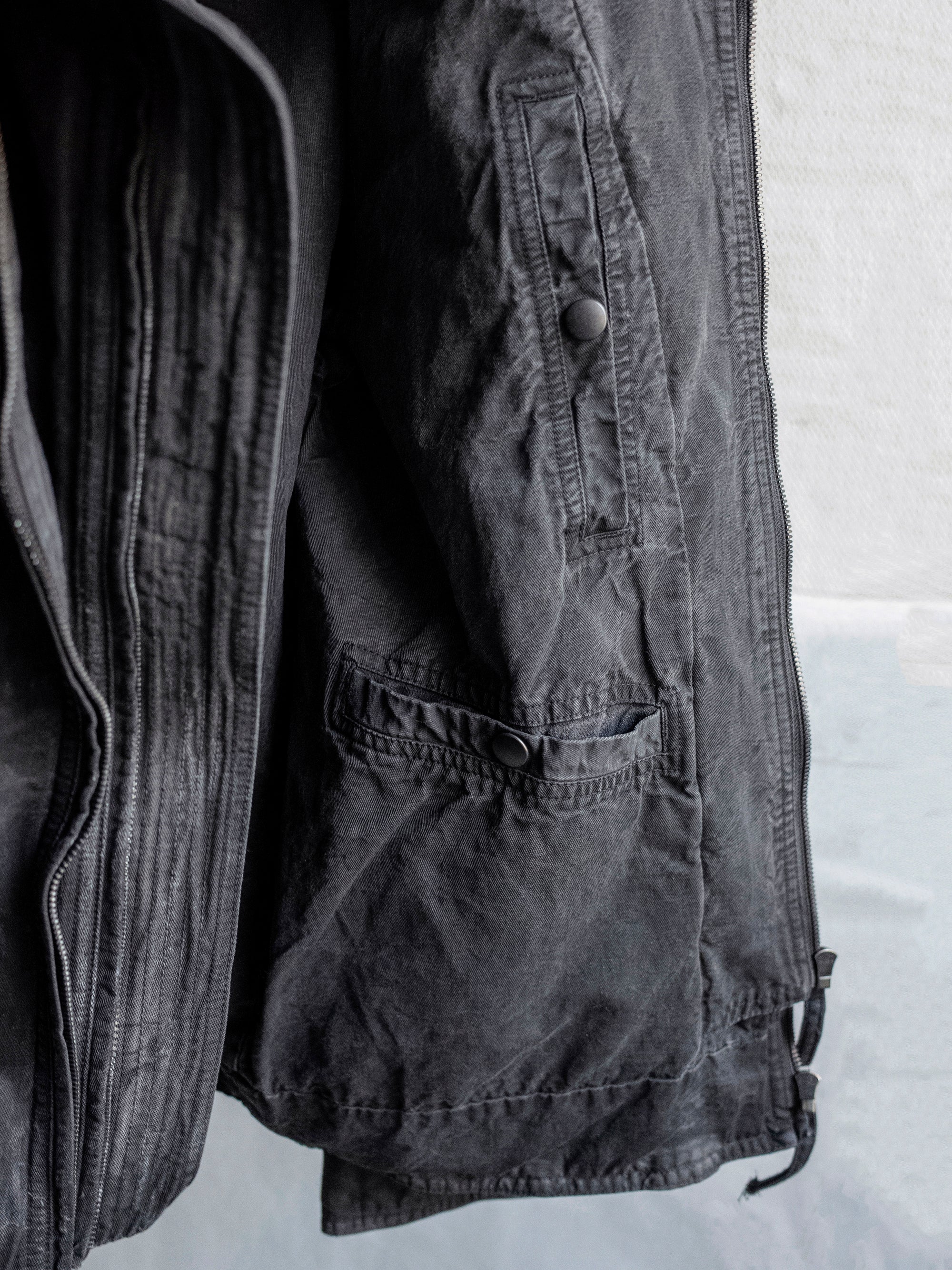 blackmerle_fw24_doublefronthoodparka_slabgrey