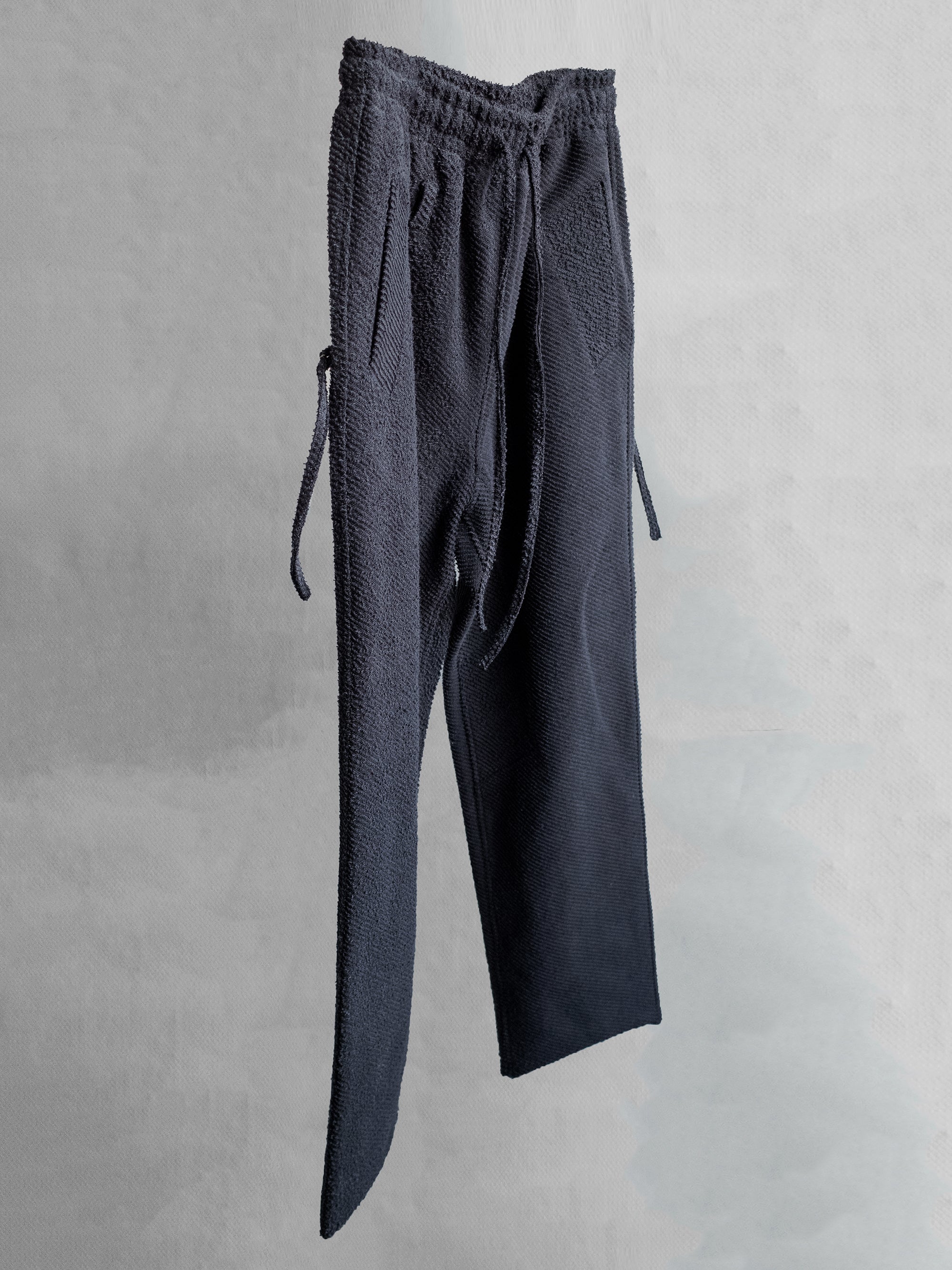 blackmerle_fw24_ruggedsweatpants_black