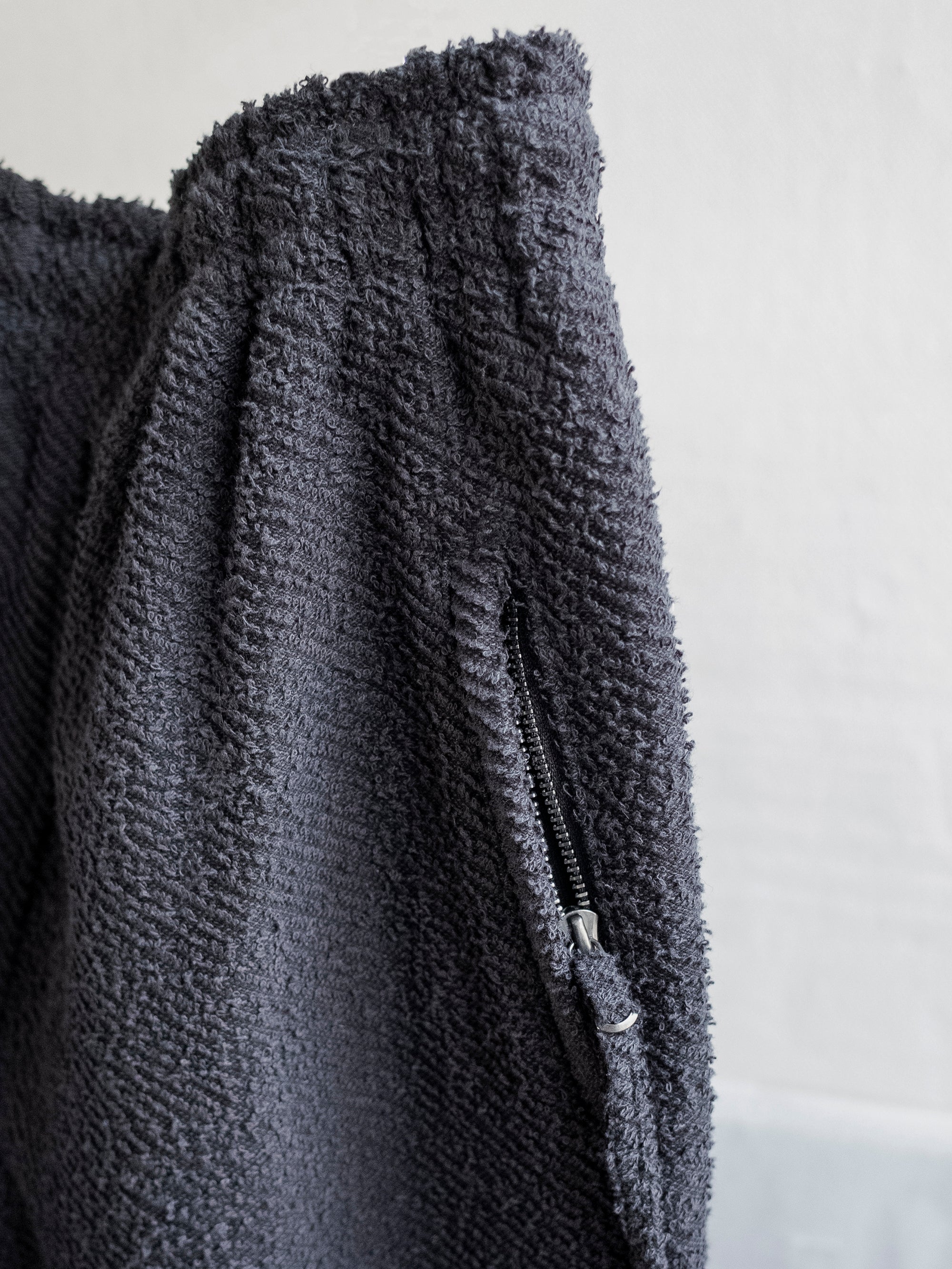 blackmerle_fw24_ruggedsweatpants_black