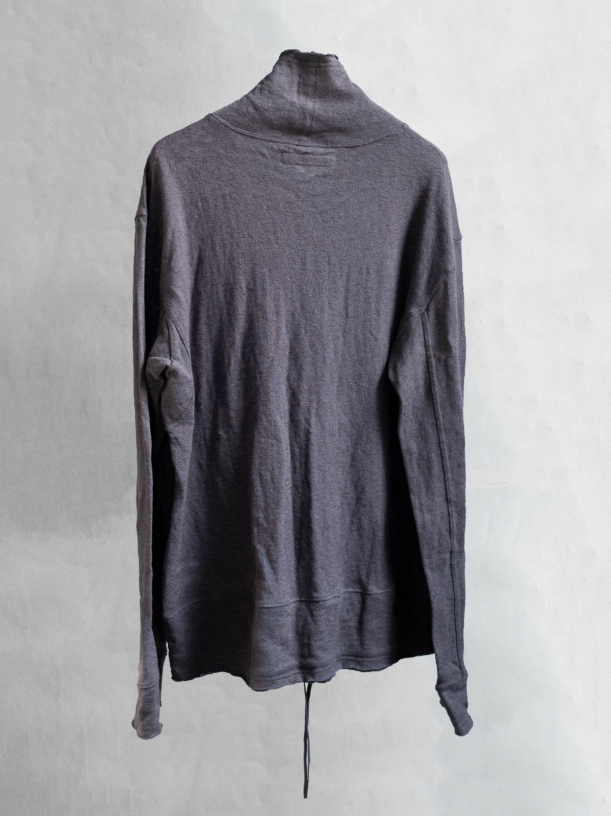 blackmerle_fw24_dropnecktop_ratgrey