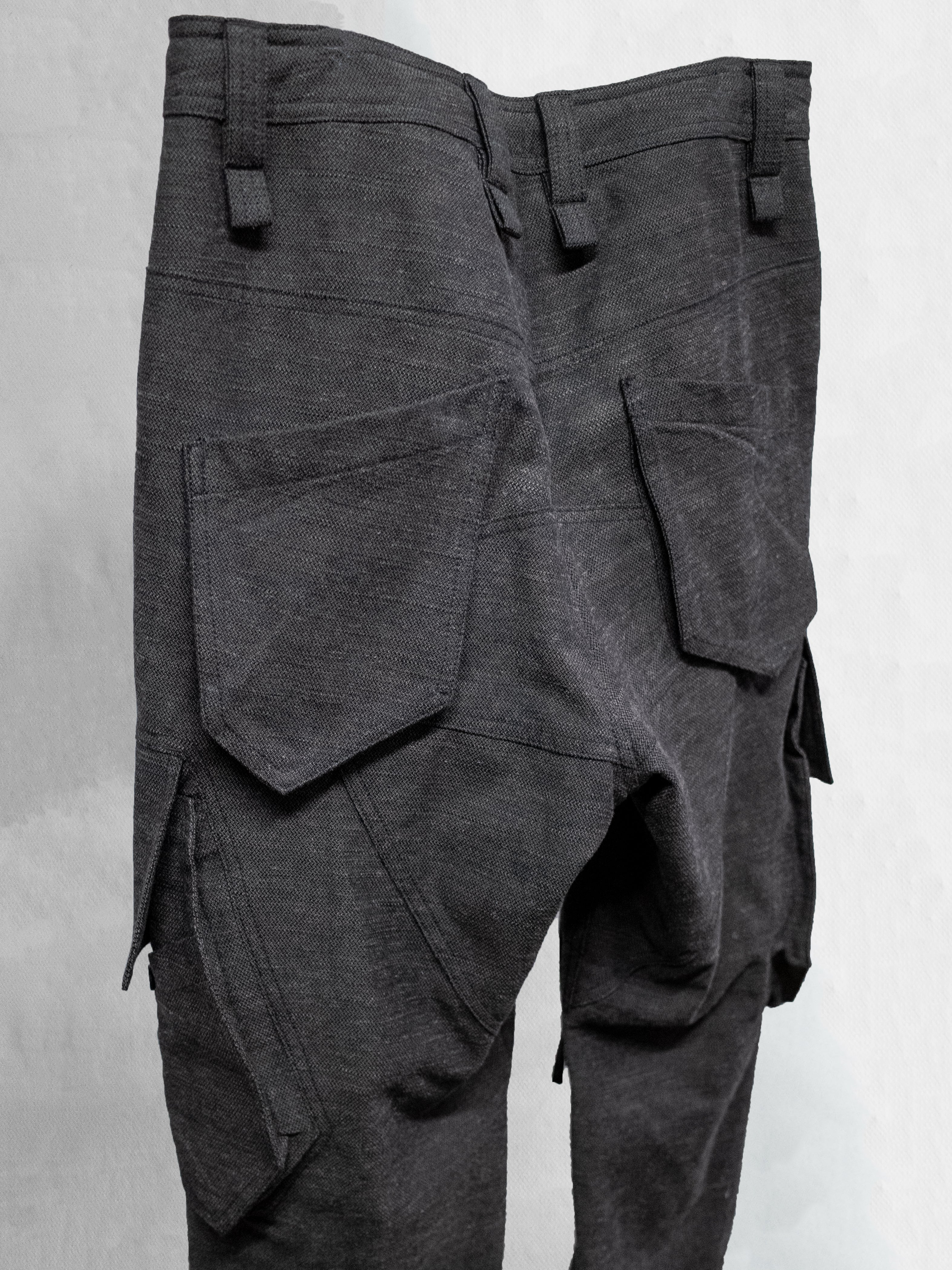 blackmerle_fw24_cargopants_slubgrey