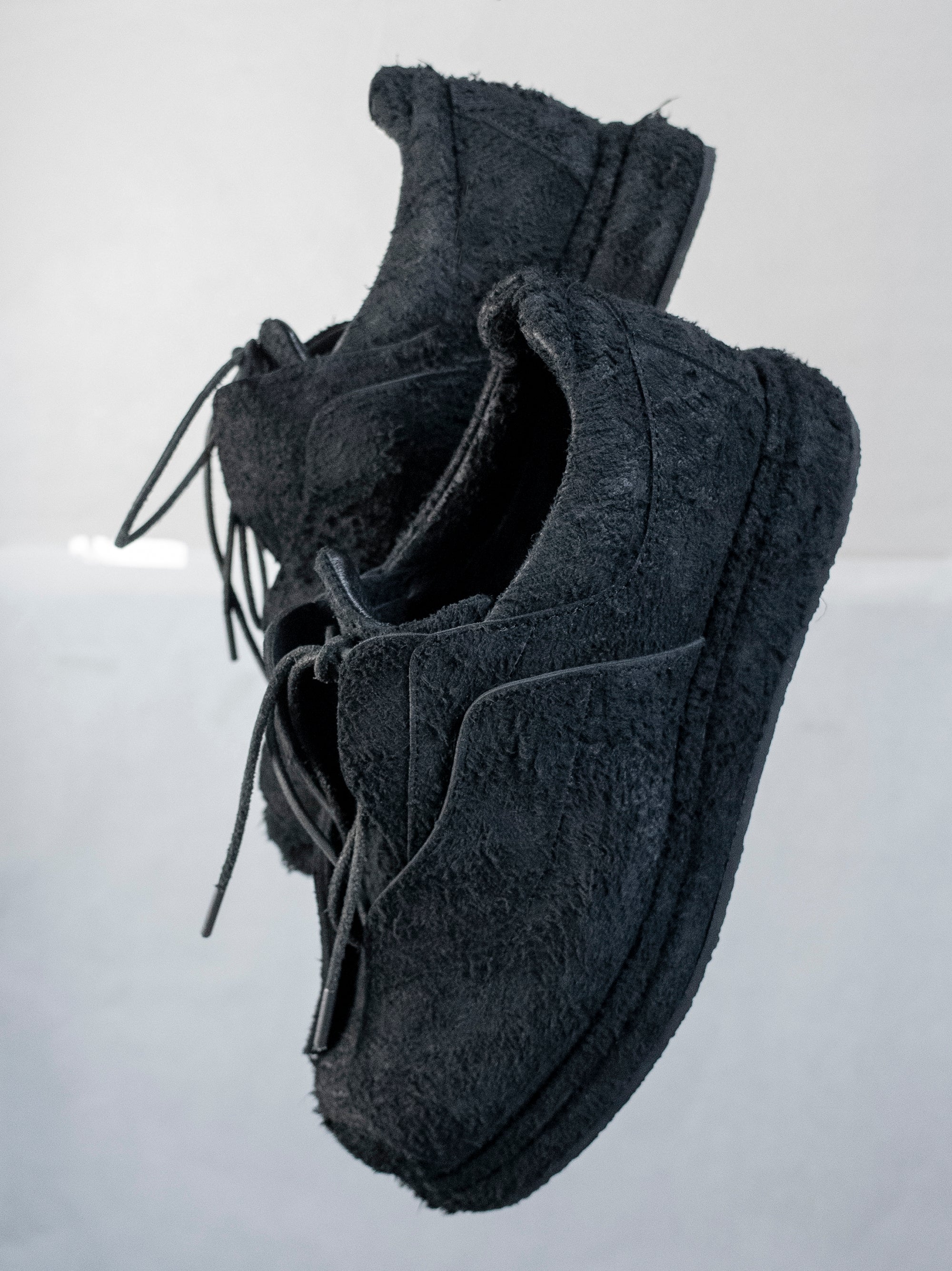 blackmerle_fw24_wingshoe_black