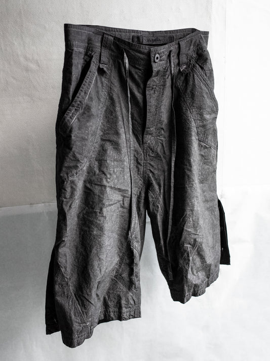 split shorts / slab grey