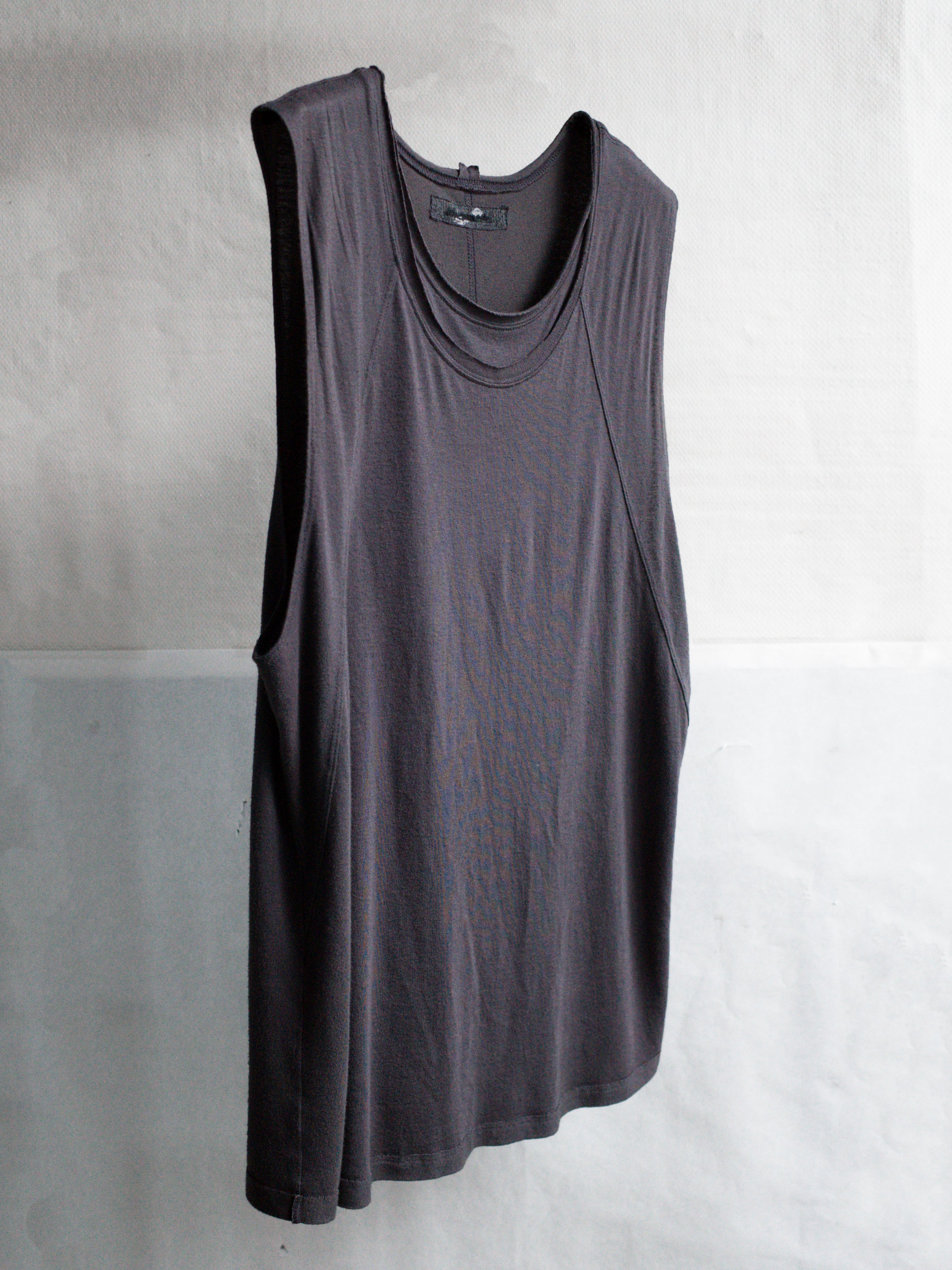 double neck tank / shadow