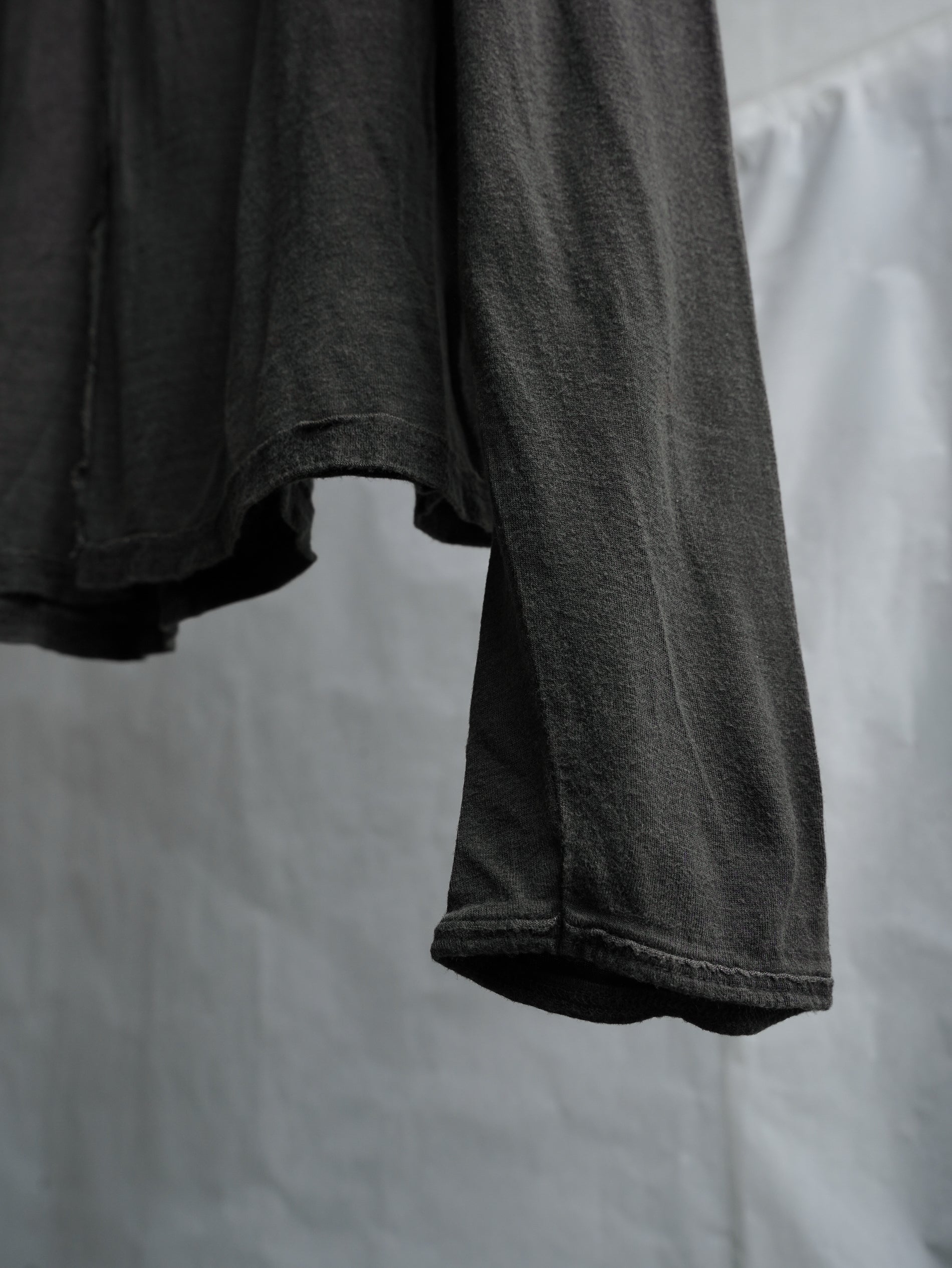 bamboo longsleeve / onion ink