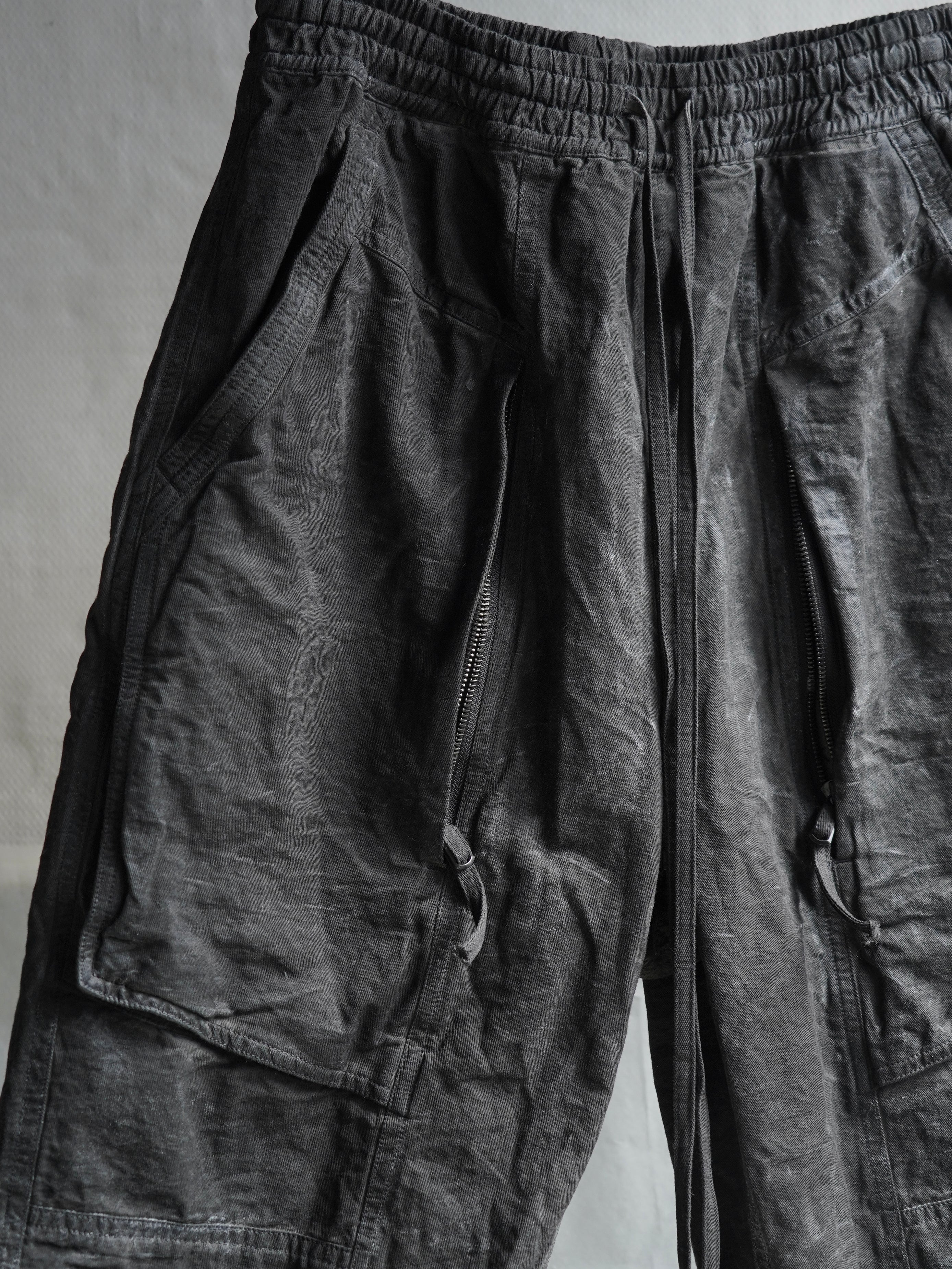 fatigue shorts / slab grey