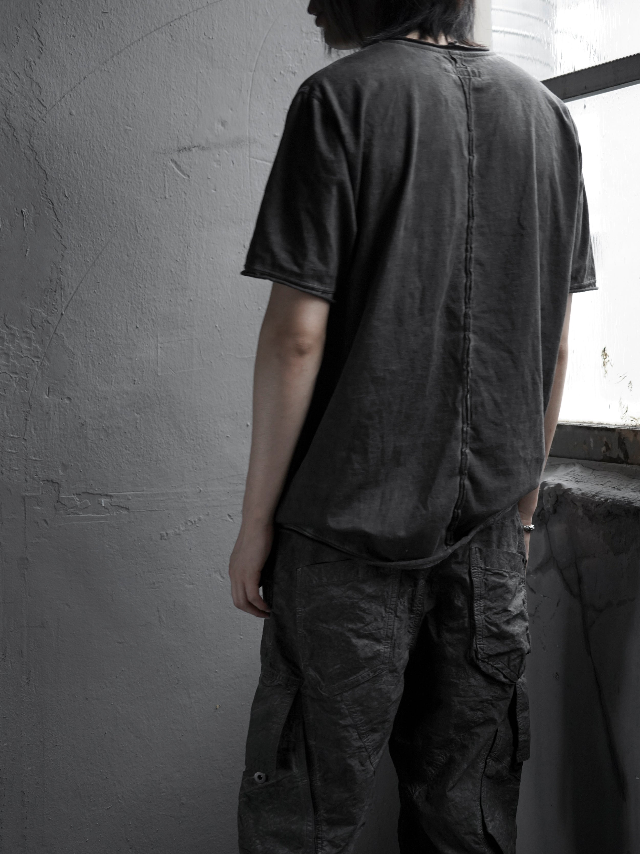 base tee / slab grey