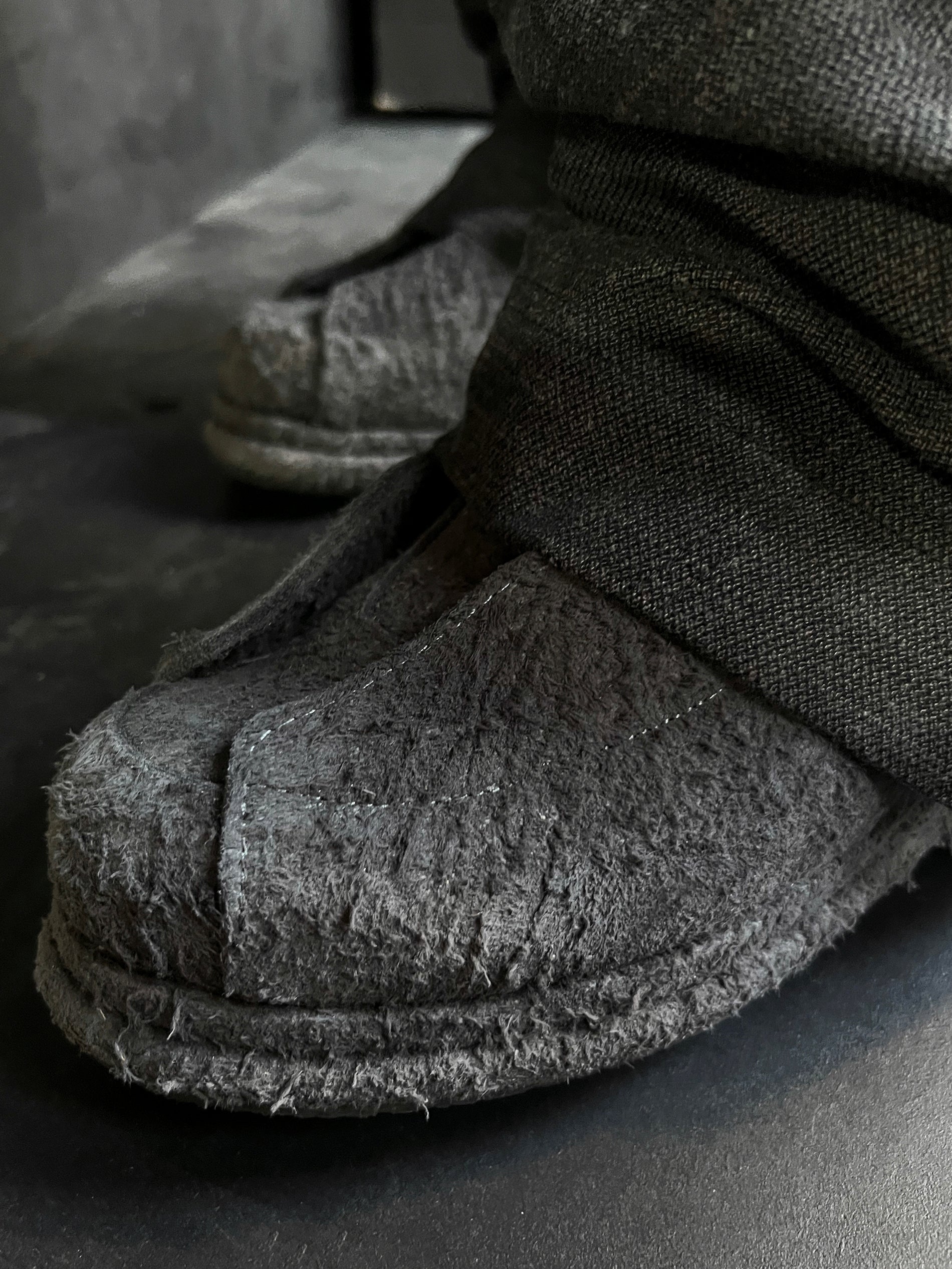 wing shoe / grey