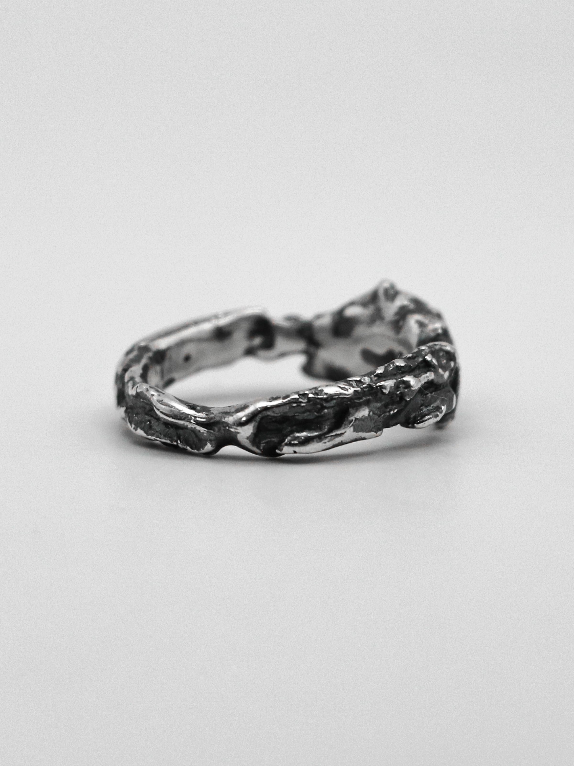 dusk ring / 925 silver