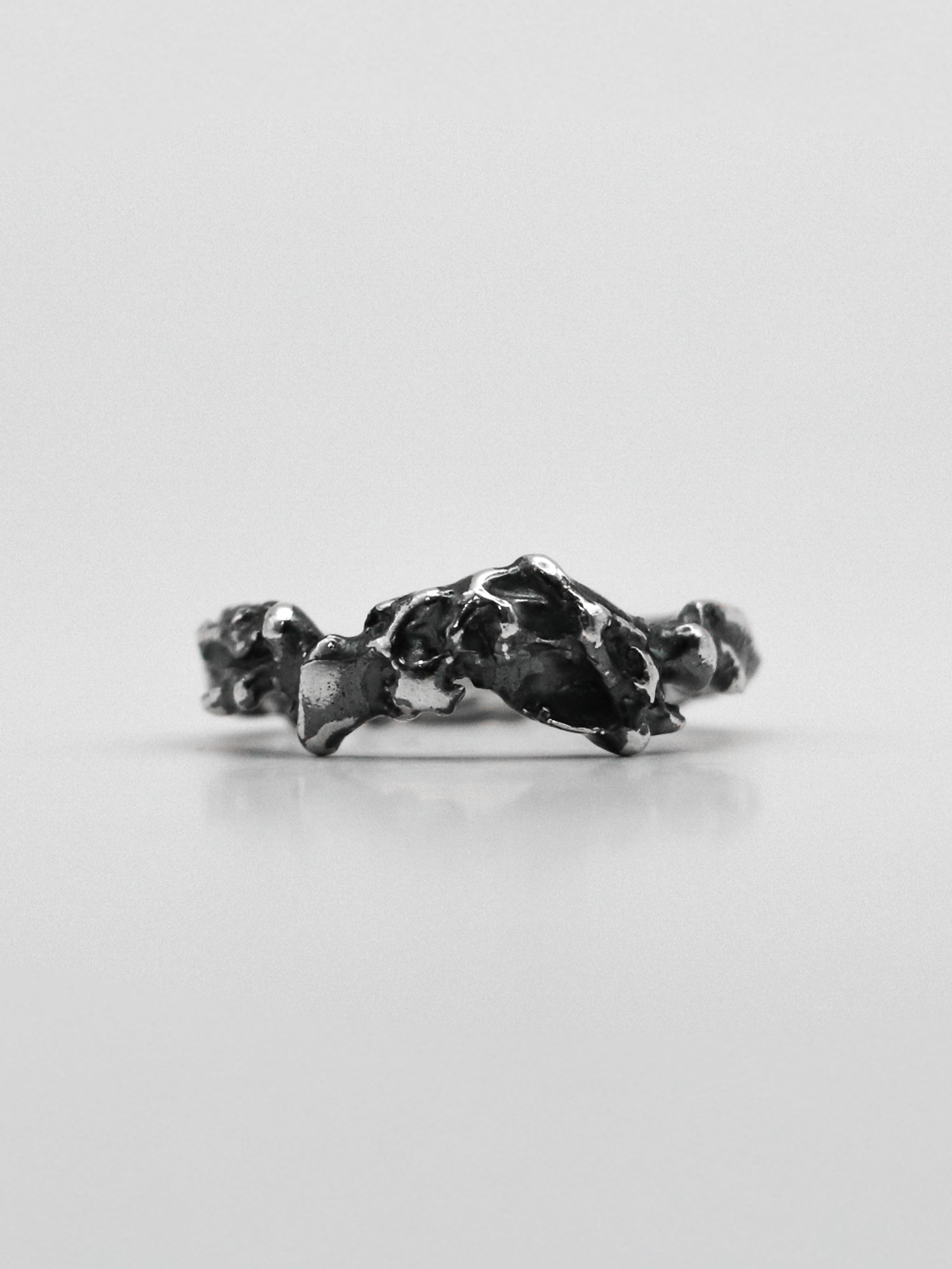 dusk ring / 925 silver