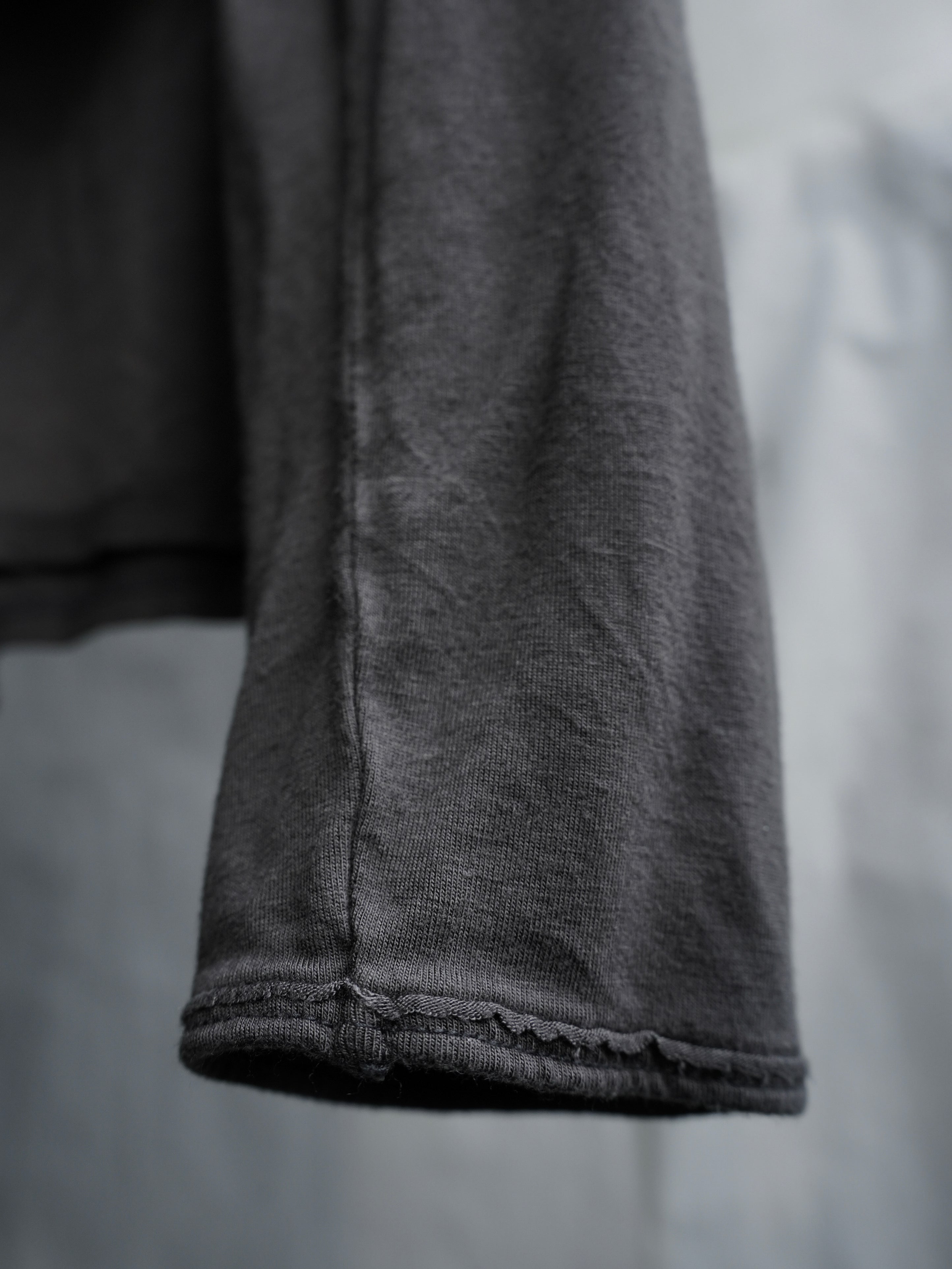 bamboo longsleeve / shadow
