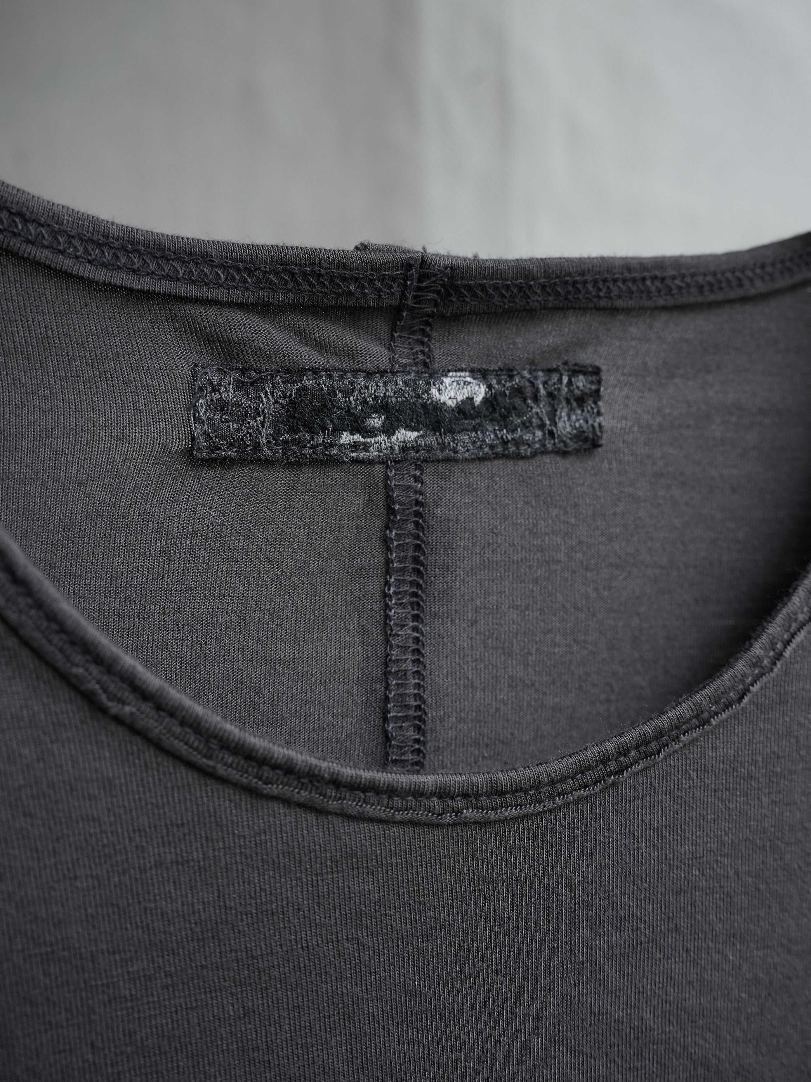bamboo longsleeve / shadow