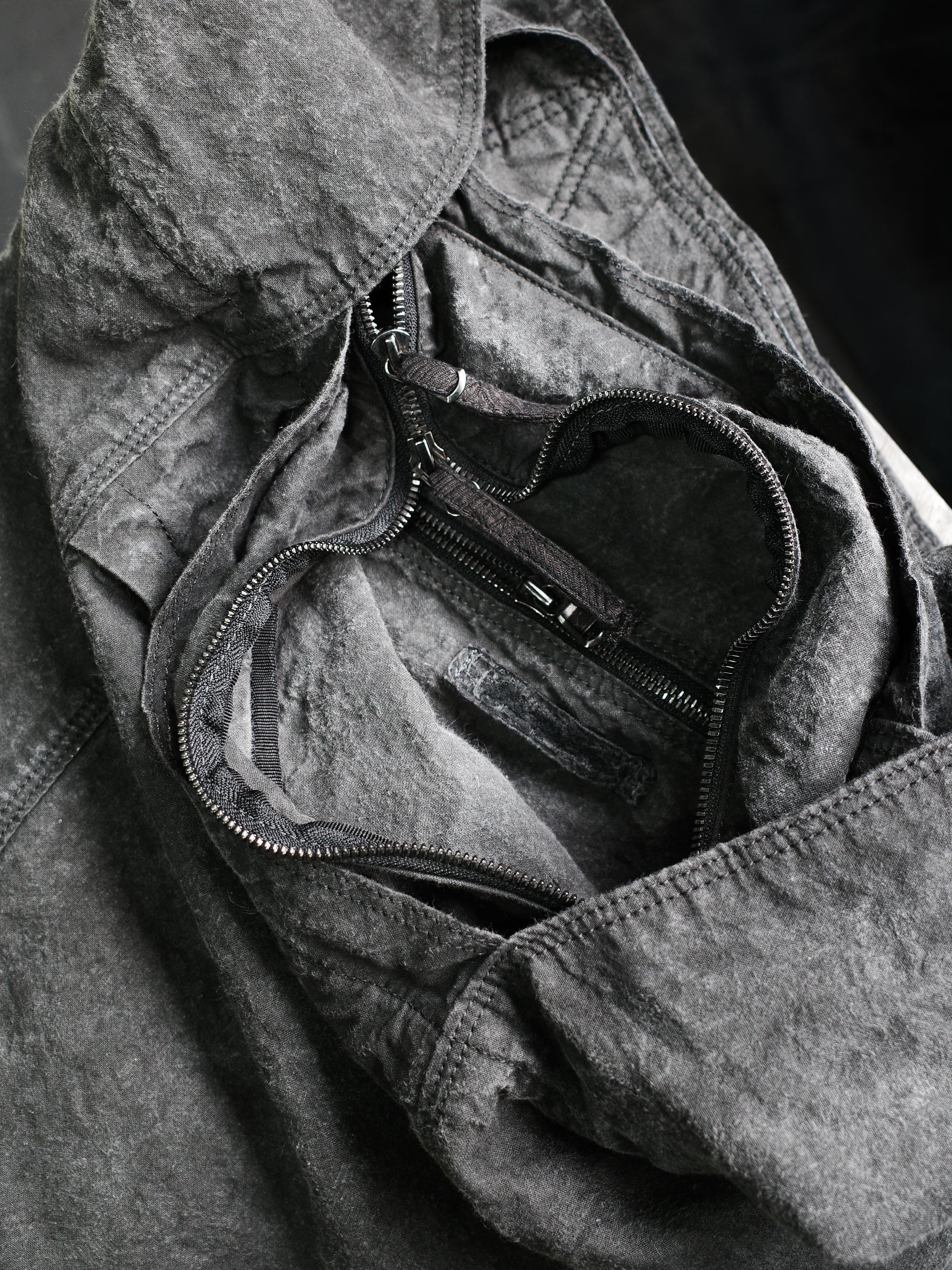 monk bag (binchō-tan) / ink