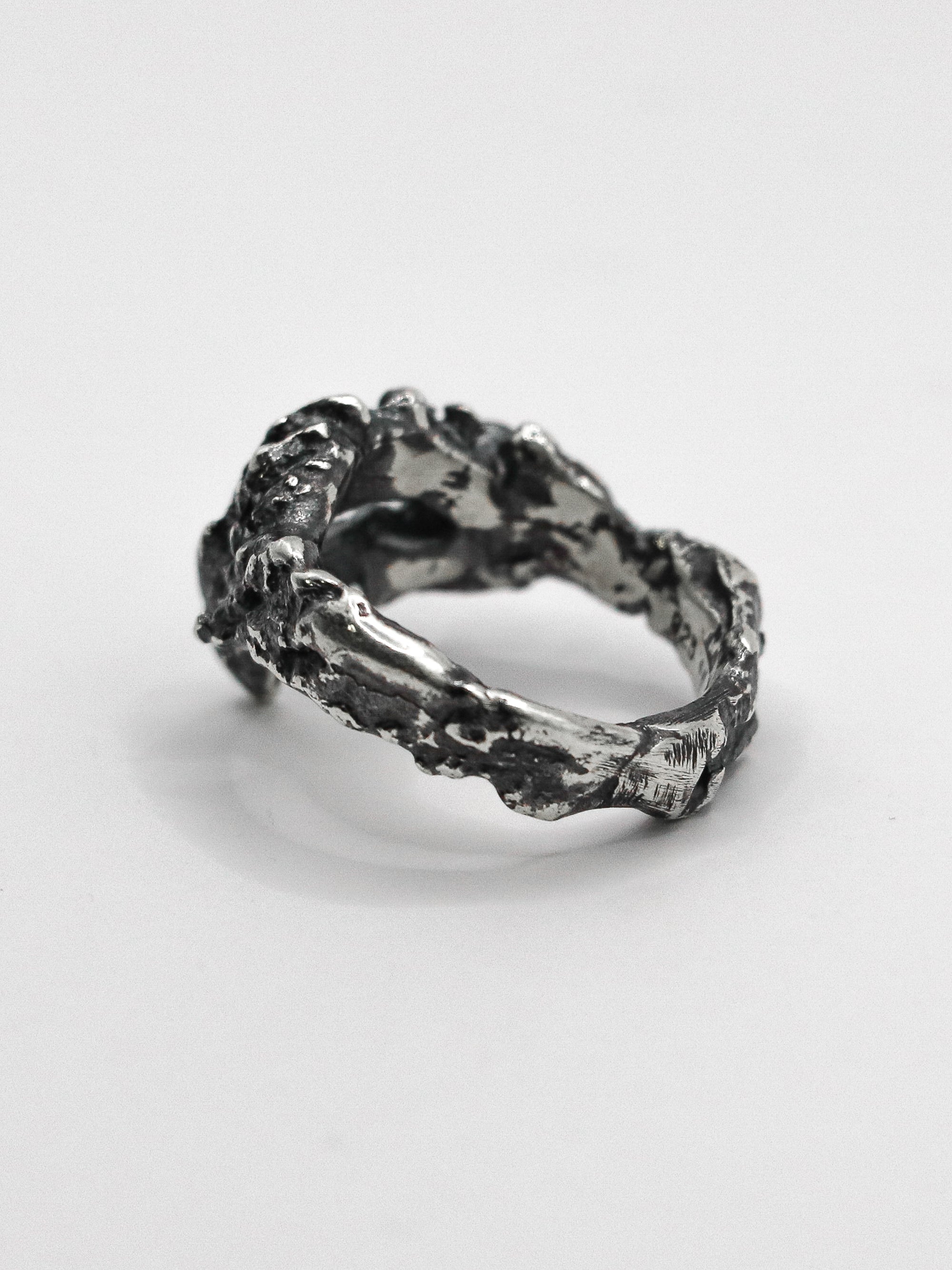 tusk ring / 925 silver