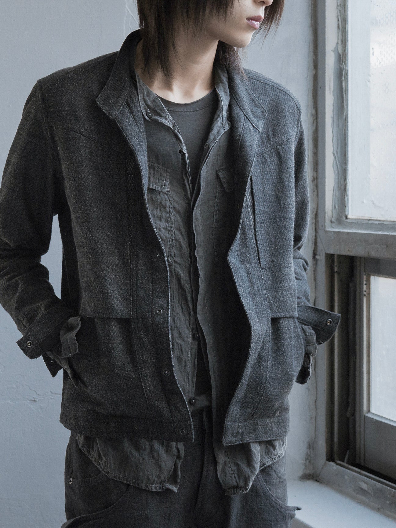 collarless jacket / lead