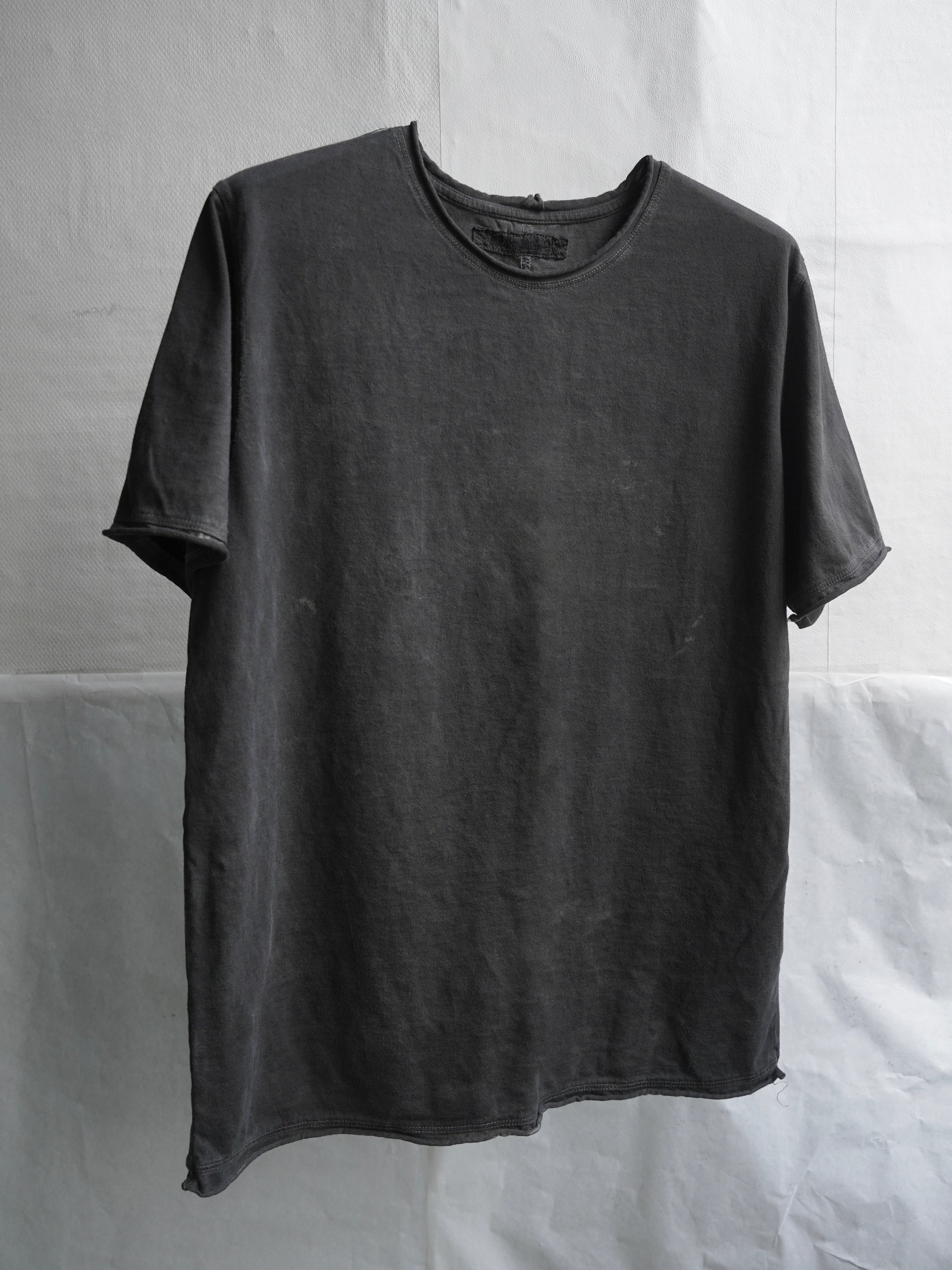 base tee / onion ink