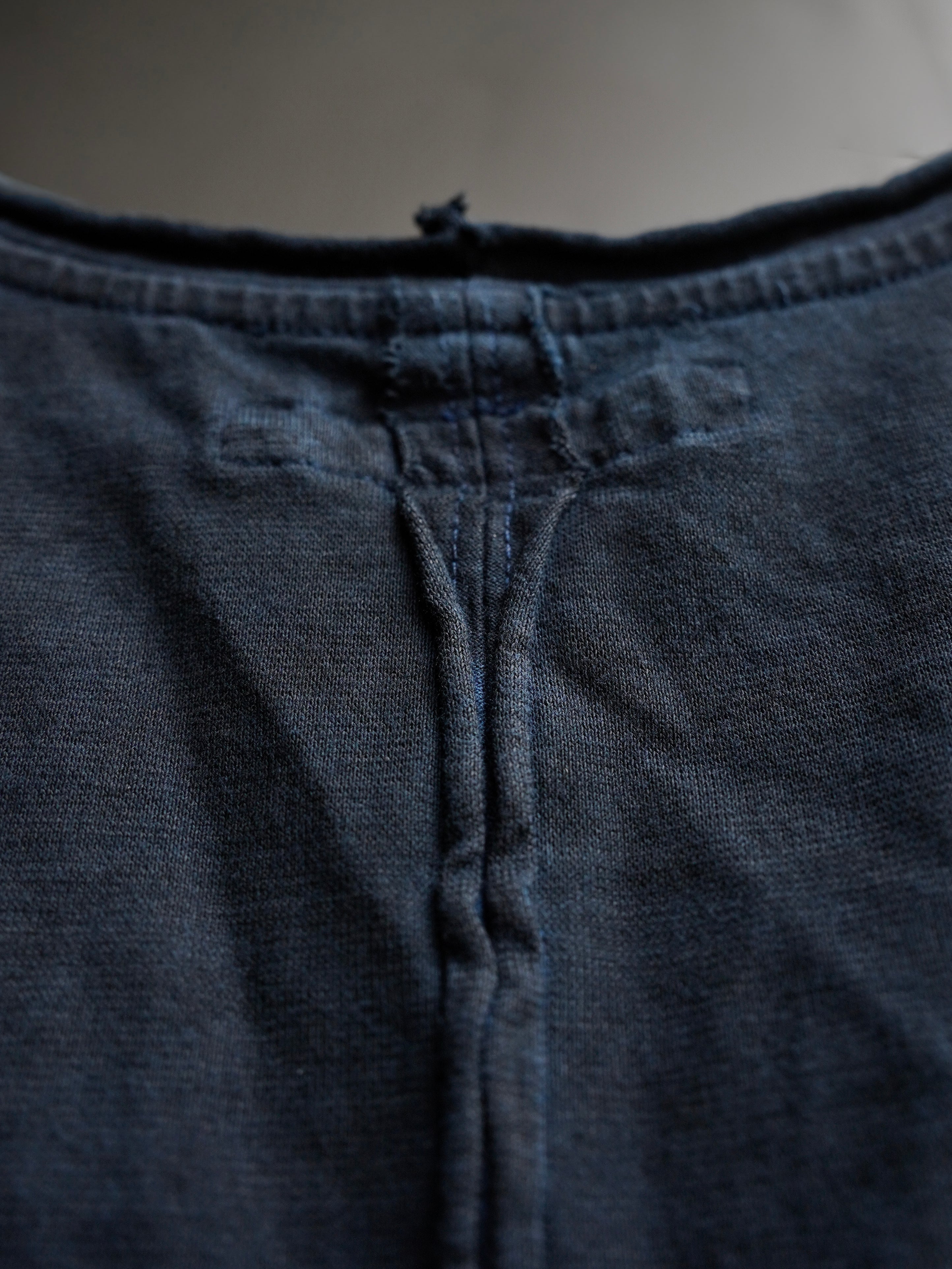 base tee / indigo ink