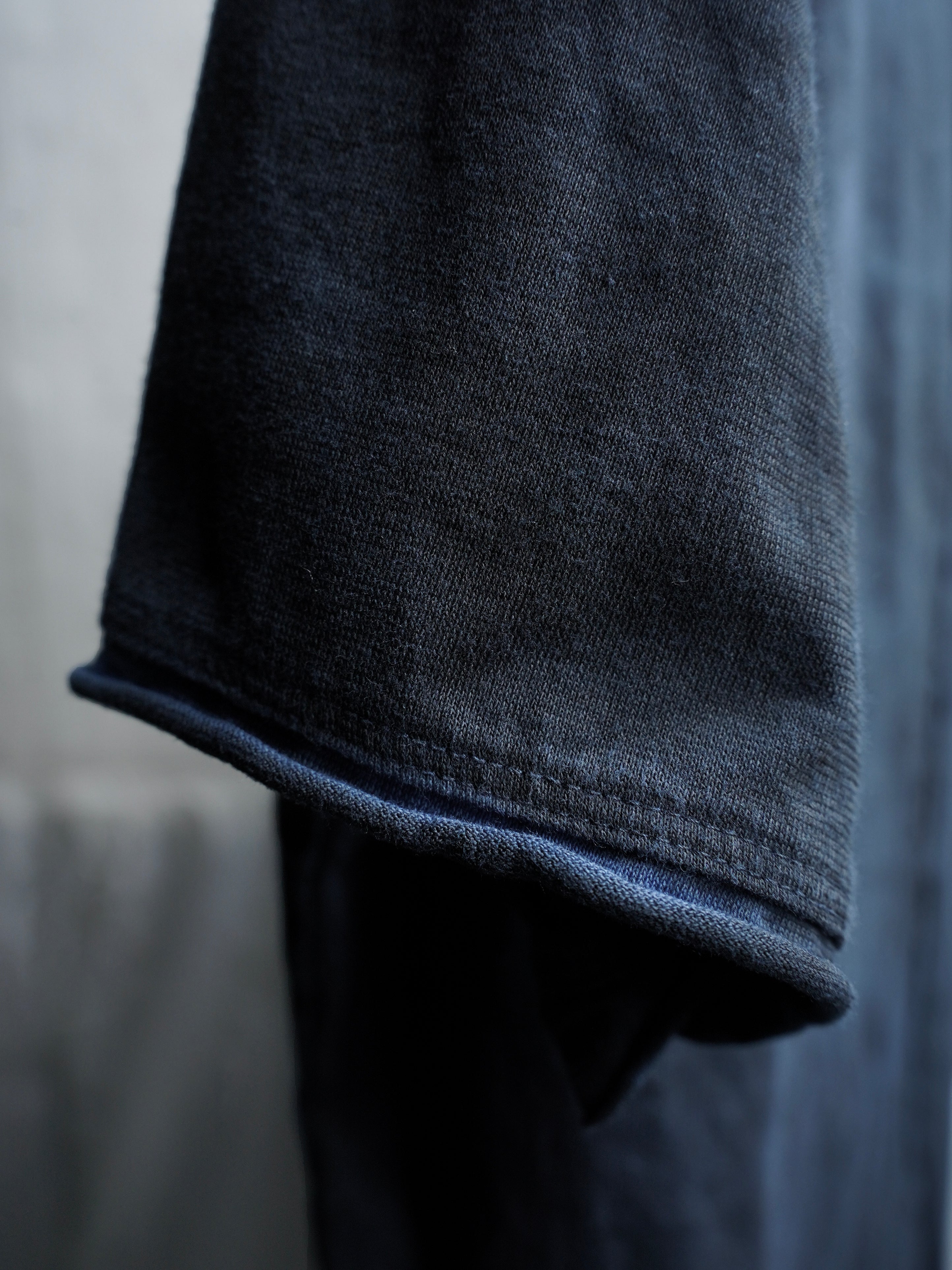 base tee / indigo ink