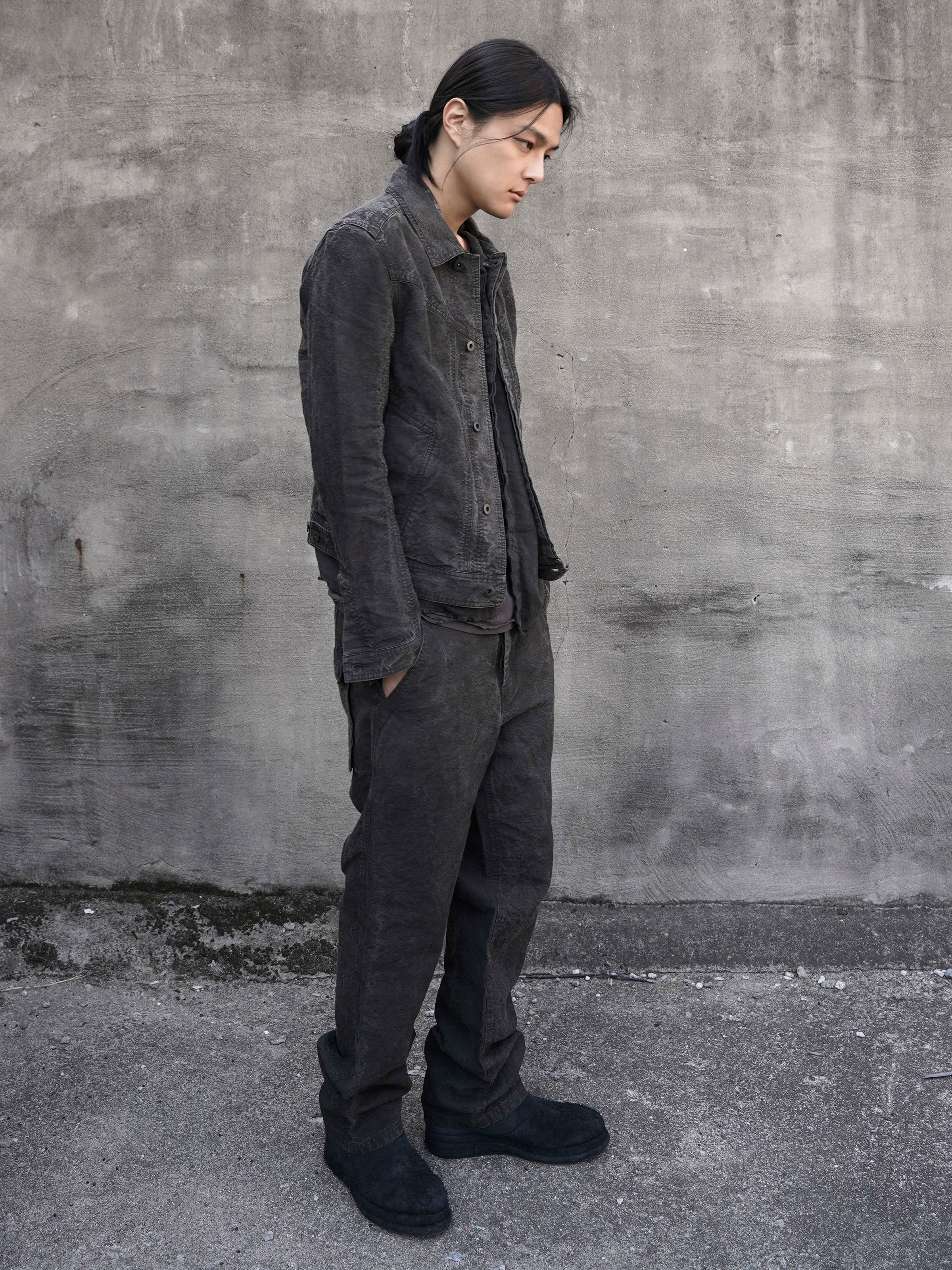 base trousers (binchō-tan) / onion ink