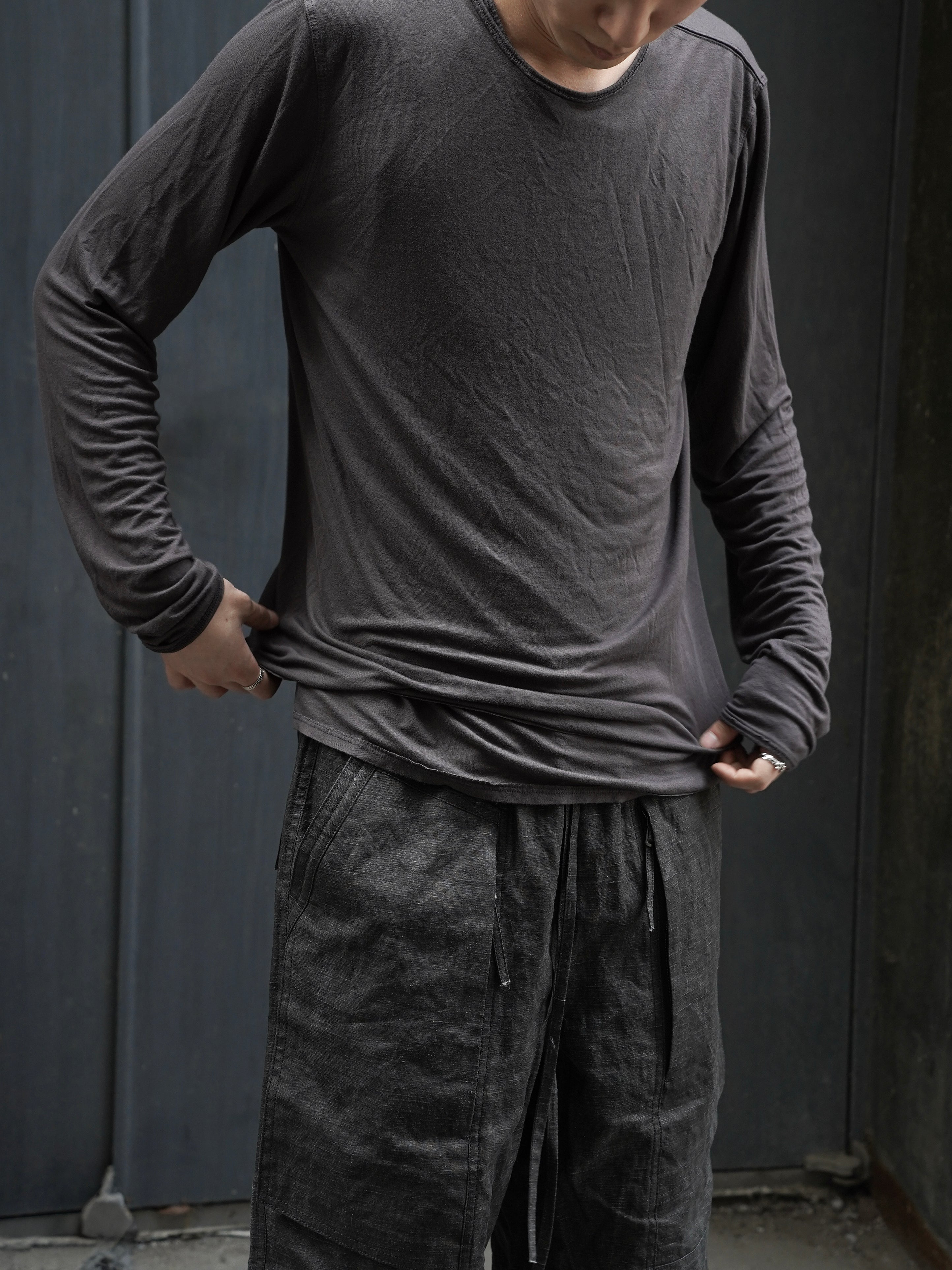 bamboo longsleeve / shadow