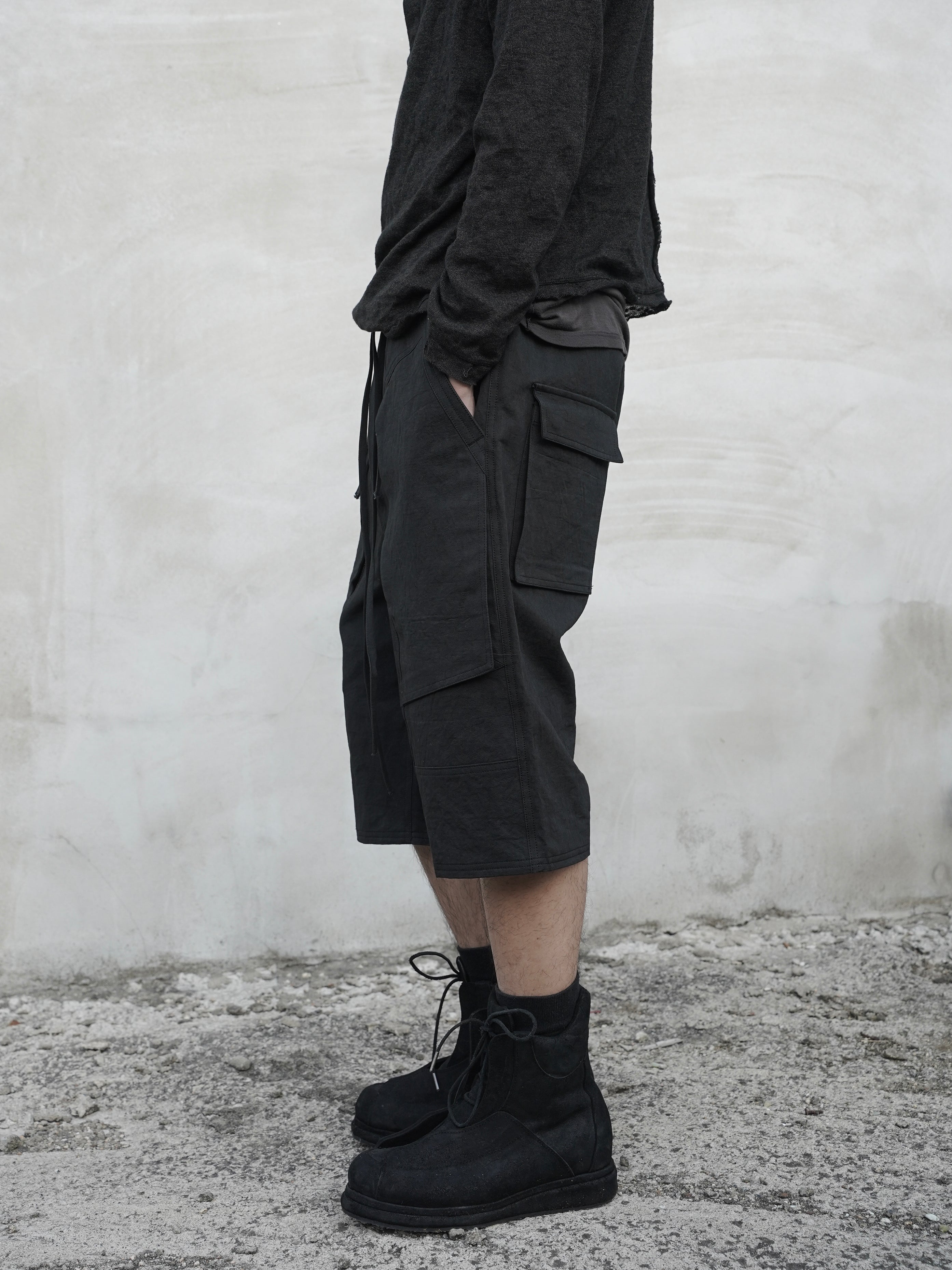 fatigue shorts / black
