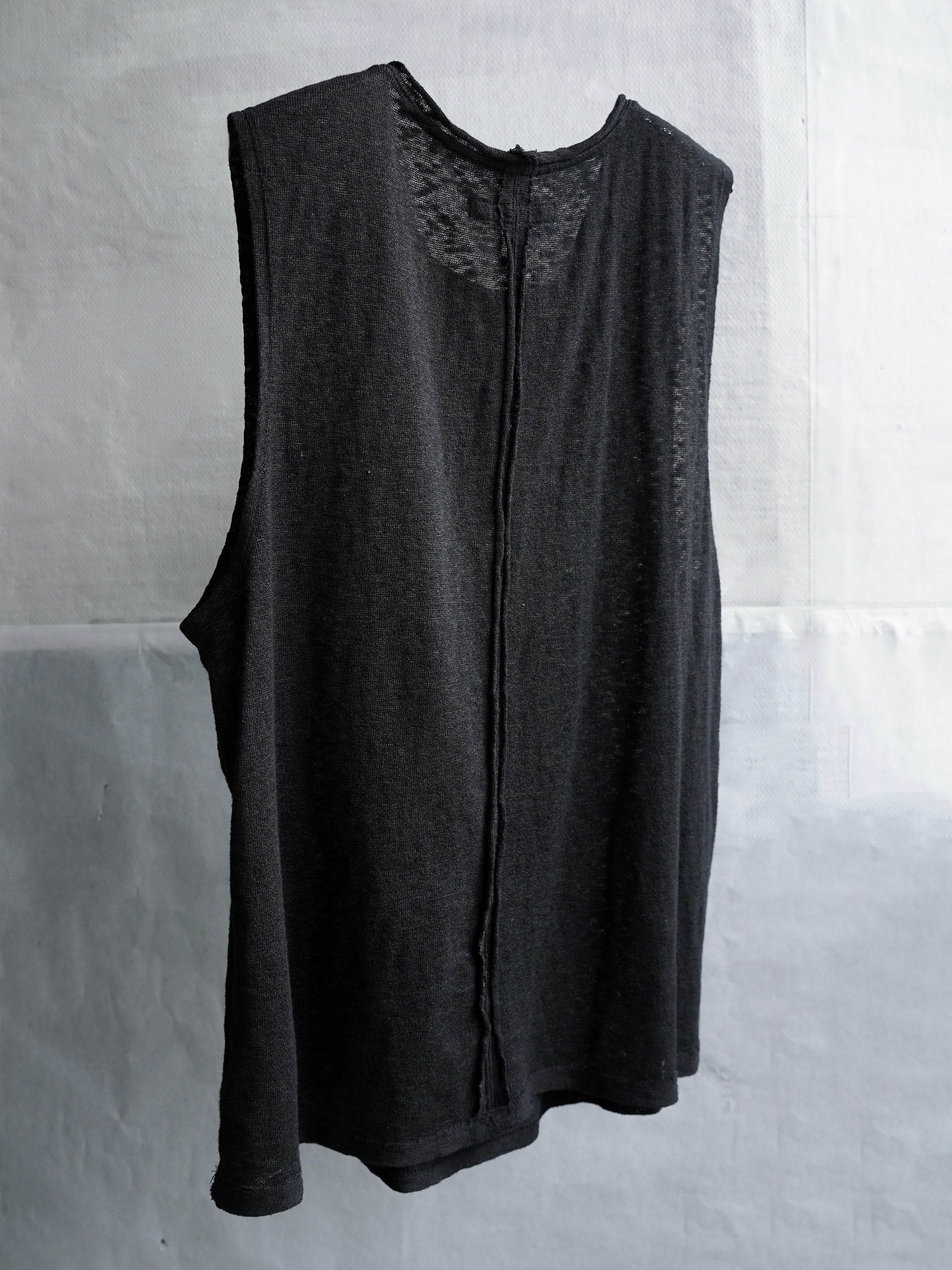double neck tank / black (cobweb)